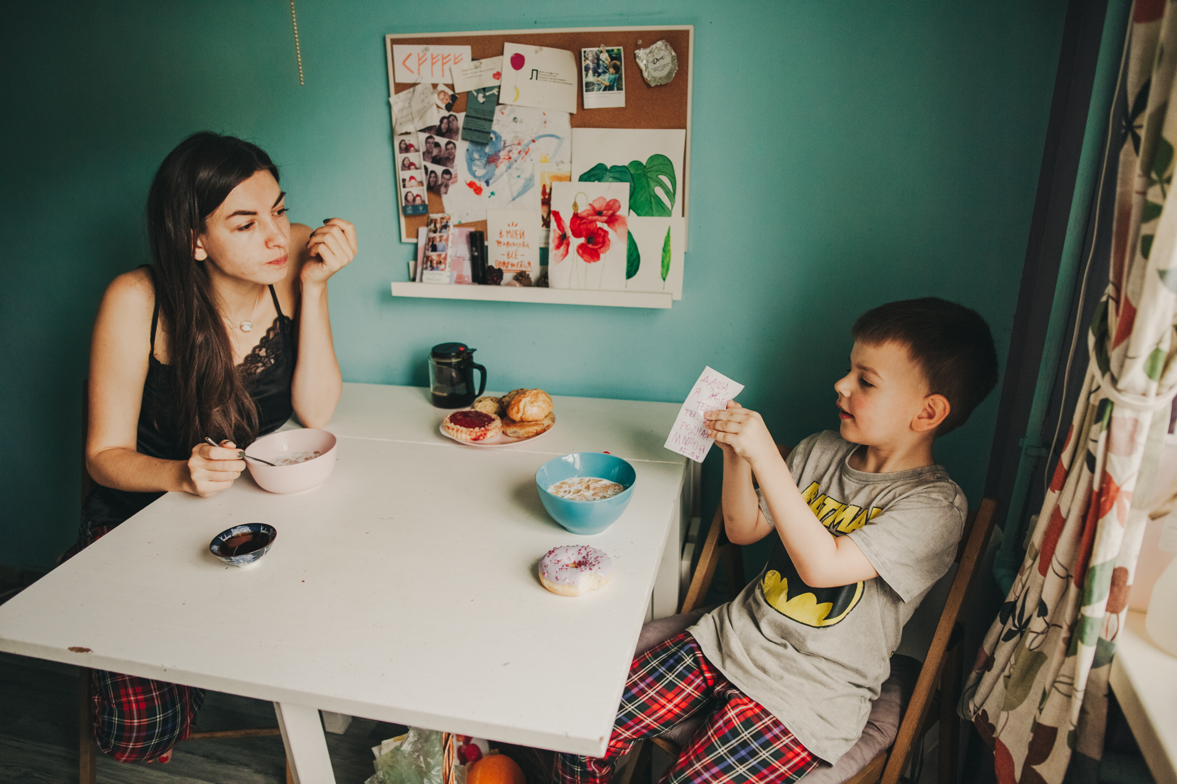 Даша, Даня, Боба. Фотоистория буднего дня. Семейный фотограф, фотограф родов, репортажей фотограф в Санкт-Петербу