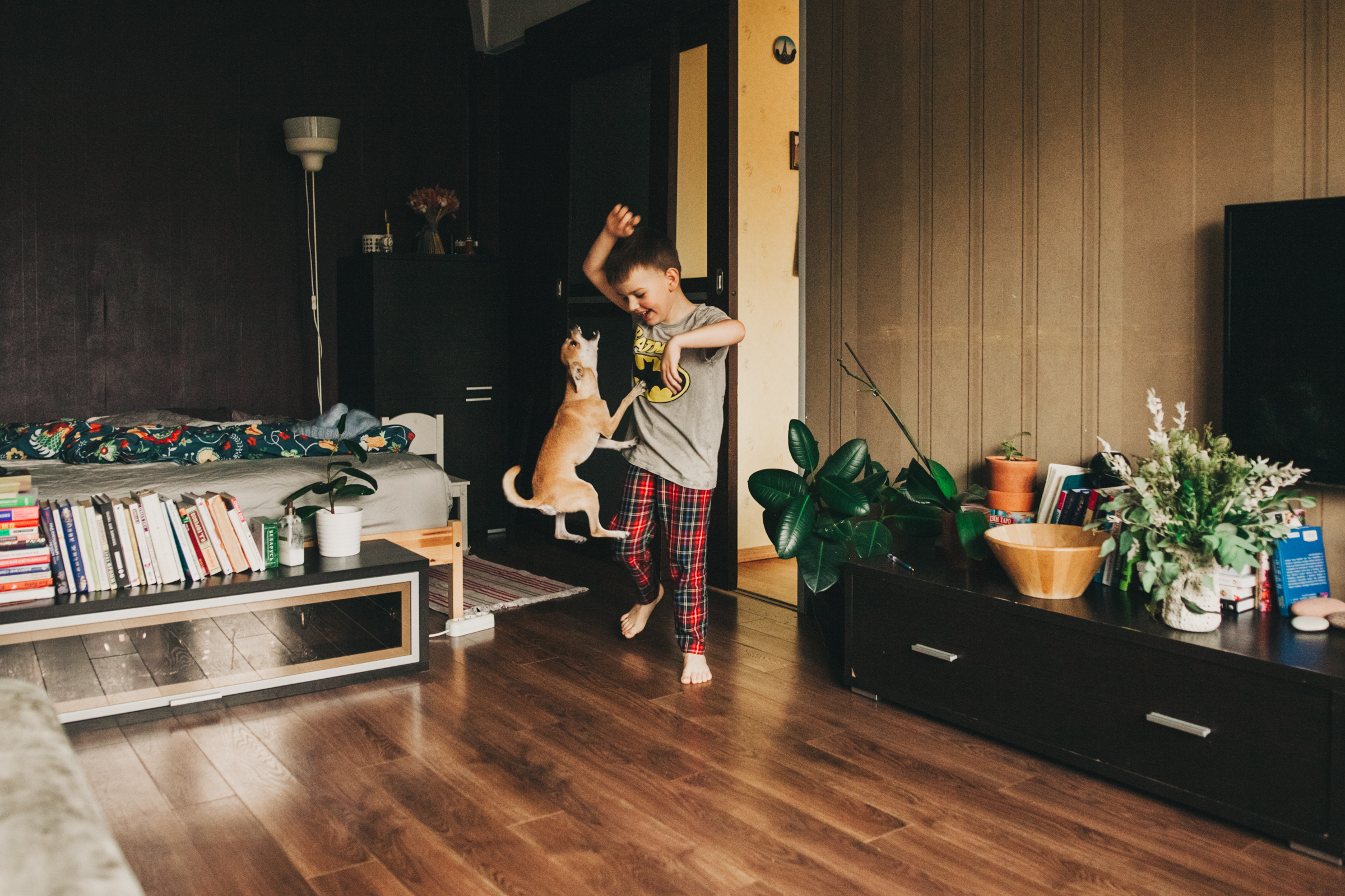 Даша, Даня, Боба. Фотоистория буднего дня. Семейный фотограф, фотограф родов, репортажей фотограф в Санкт-Петербу