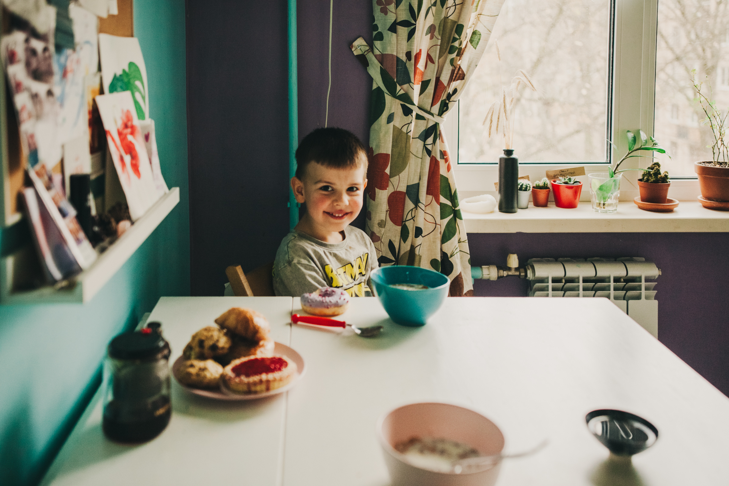 Даша, Даня, Боба. Фотоистория буднего дня. Семейный фотограф, фотограф родов, репортажей фотограф в Санкт-Петербу