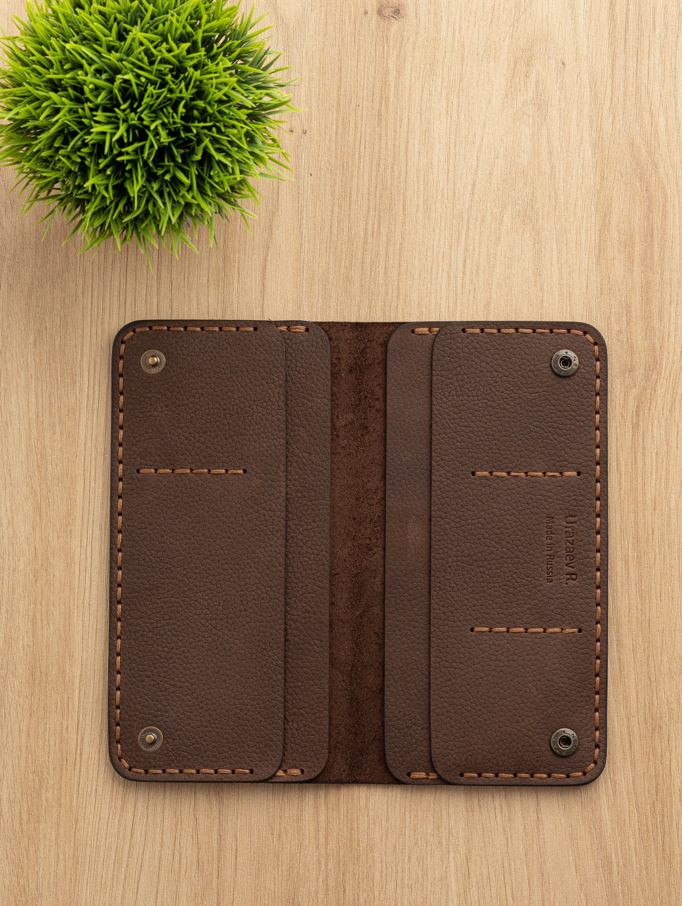 Фотосъемка кожаных изделий для маркетплейсов. Алексей Темнов — фотограф в Пятигорске