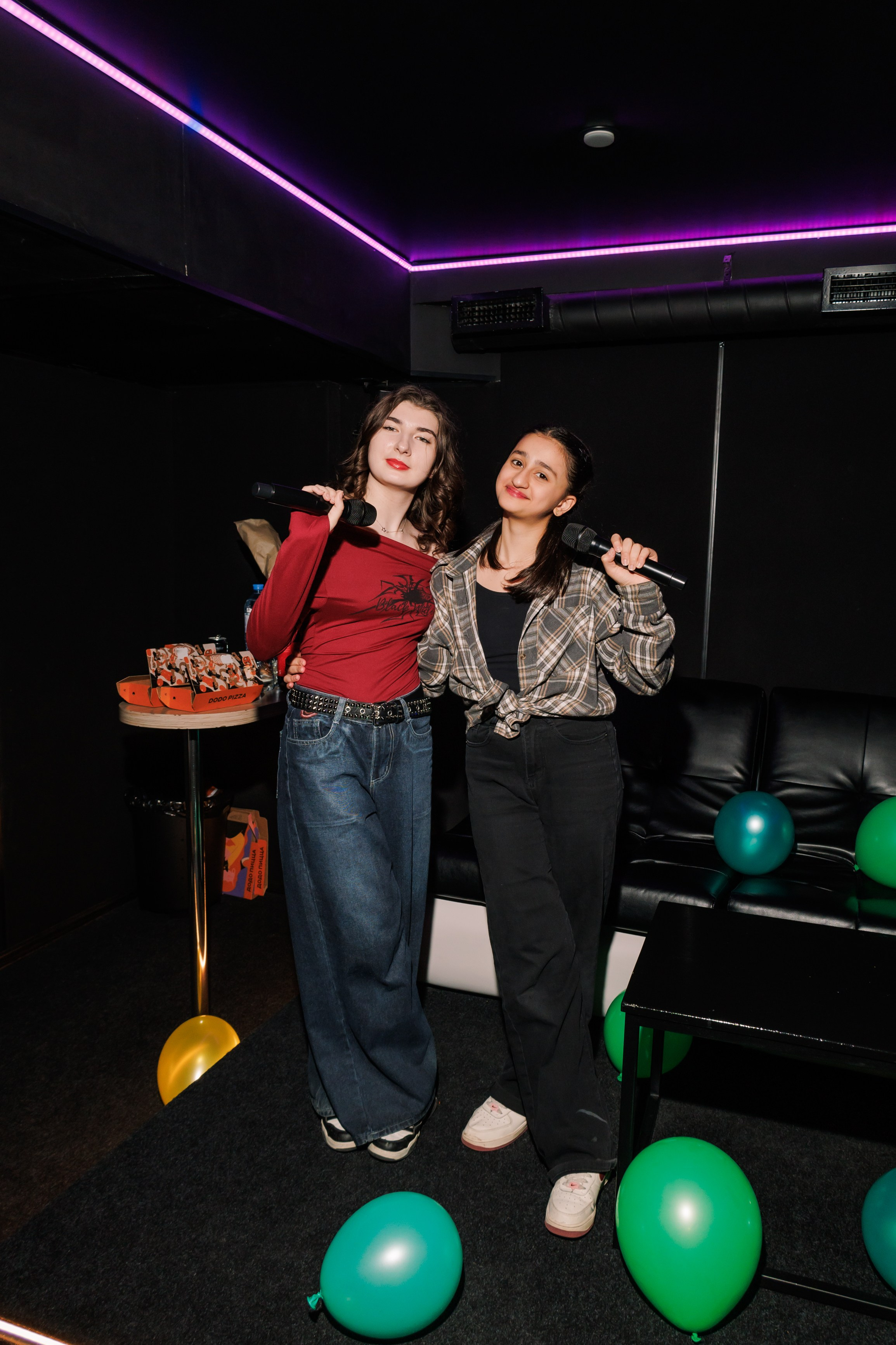 День Рождения в караоке 2. Фотограф в Москве Дмитрий Емельянов