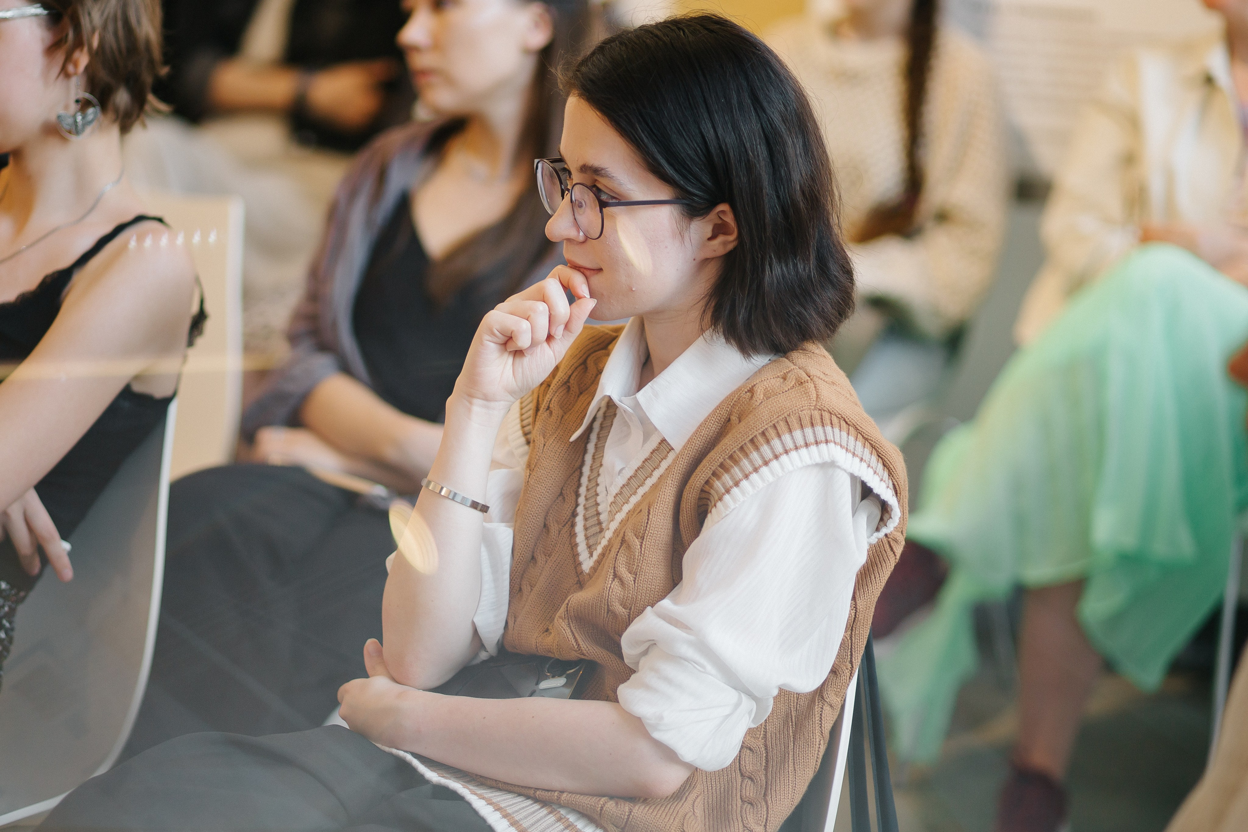 07.06.2024 Презентация книги «Балконы: почему они у нас такие?». Книжный клуб