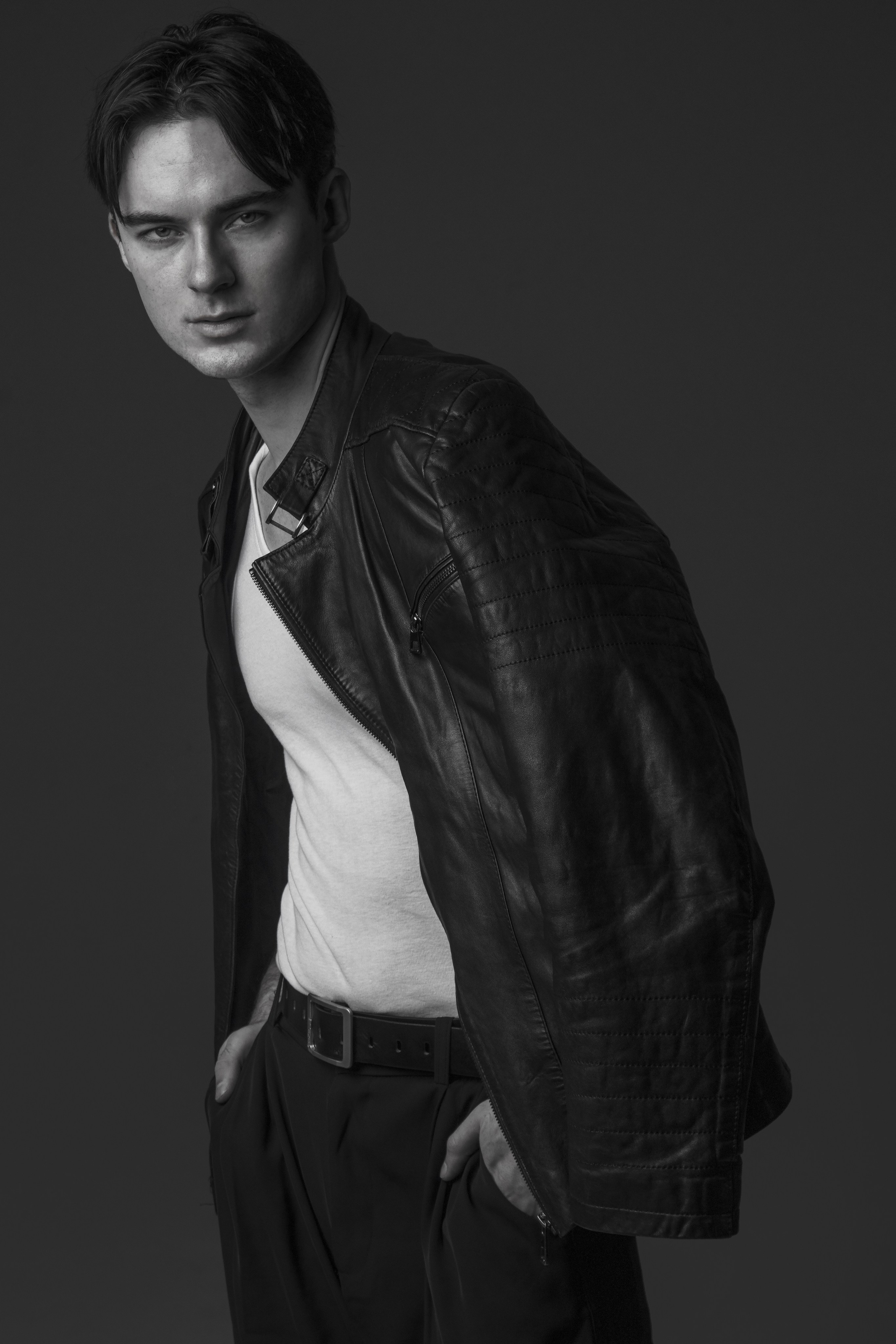 Алексей. Фотограф для брендов Любовь Батина (Спб/Мск)