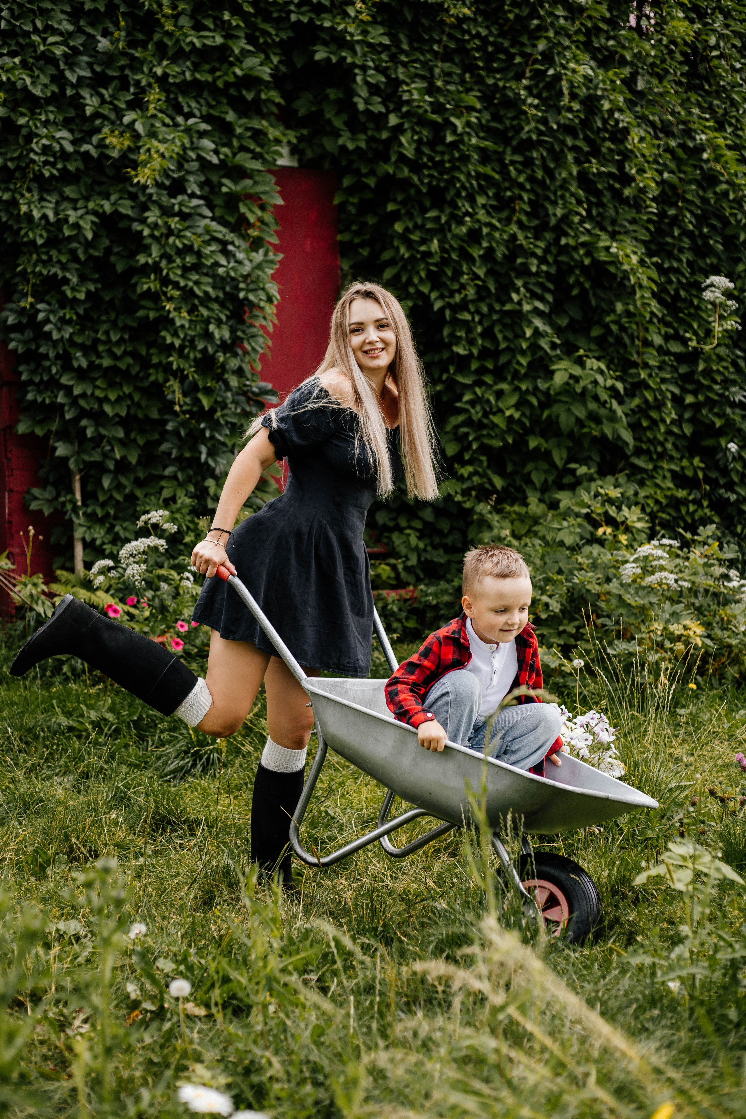 Аня и Семен. Рыжова Тамара