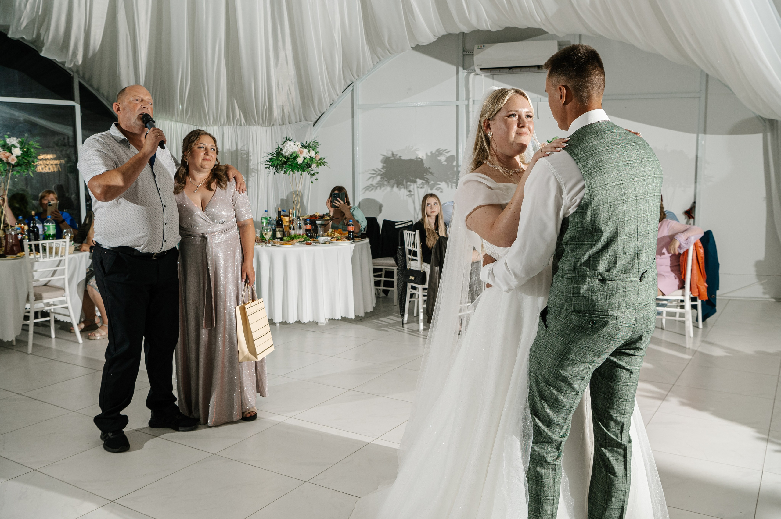 Вячеслав и Ксения. Свадебный фотограф Белгород