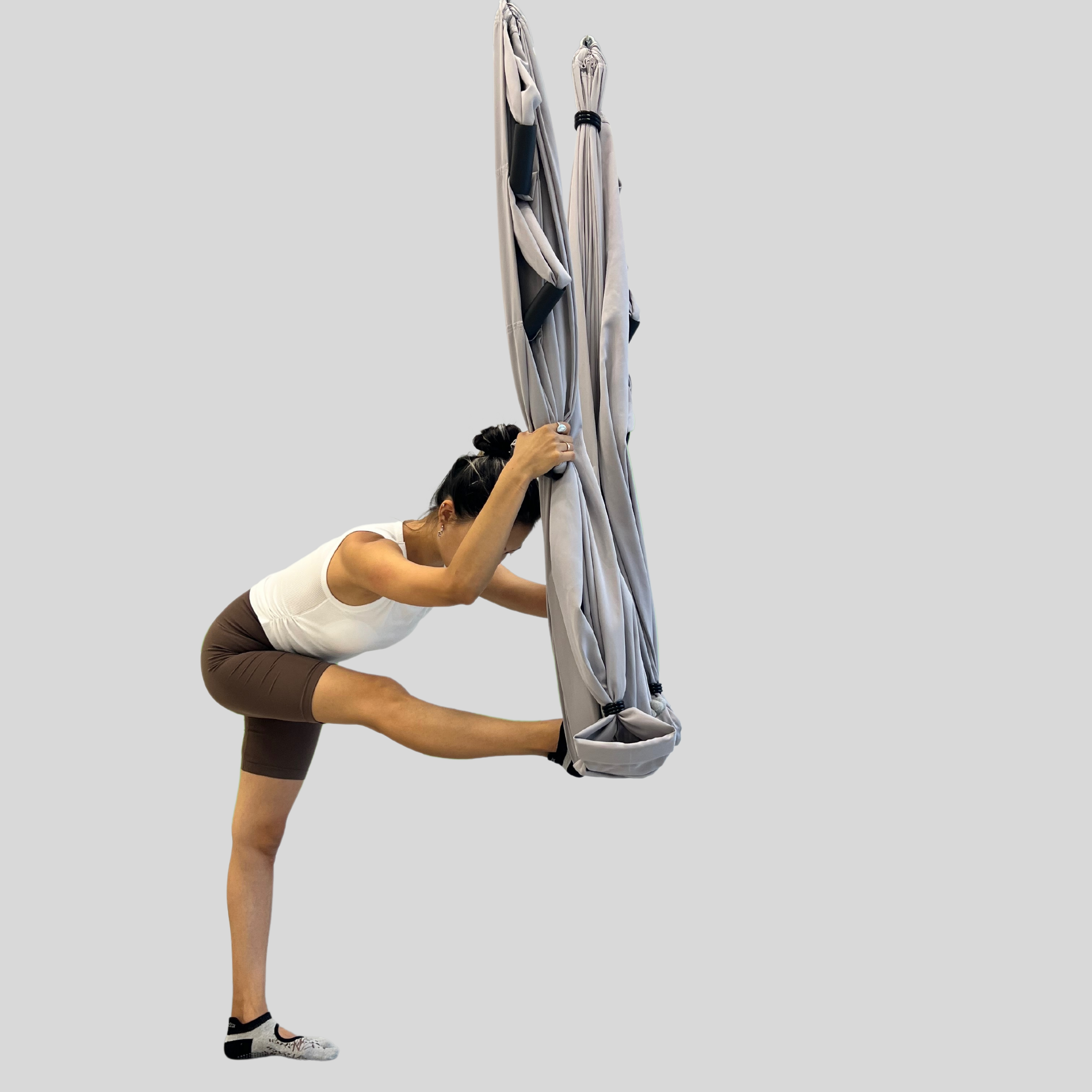 Флай йога, aerial yoga, аэро йога, связка в гамаке, позы в гамаке, aerial yoga exercise, fly yoga practice, fly yoga low, низкий гамак. Преподаю и провожу обучение по флай йоге