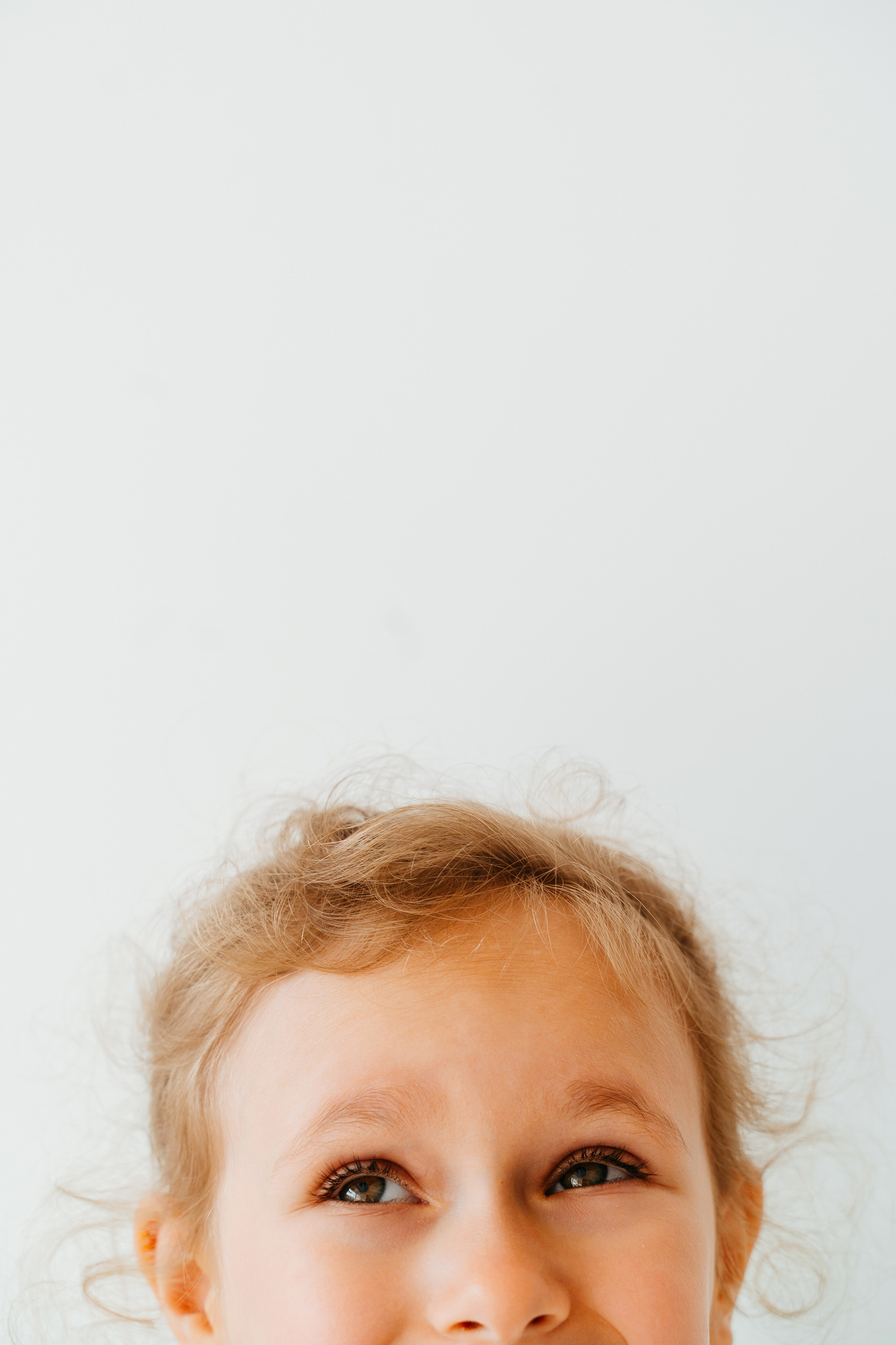 Фотограф Санкт-Петербург и Москва. Съемка портретов, контента, корпоративы, венчание и крещение