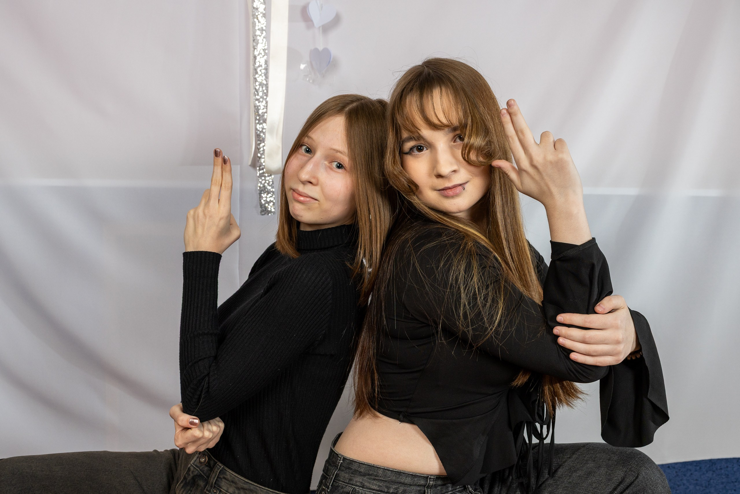 8 марта 2026. Поздравление ребят из 11 класса своих одноклассниц. Главная