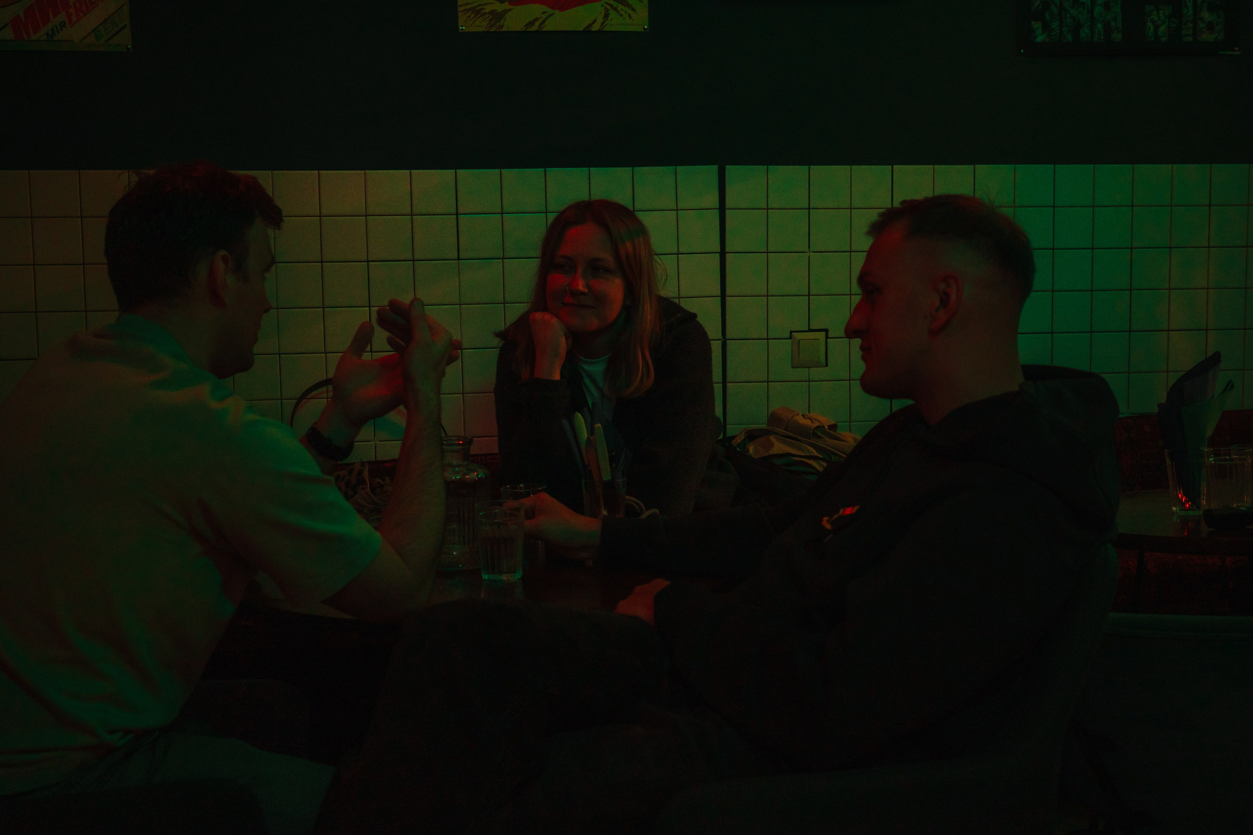 WALKING AROUND TOWN. ANASTASIA SYUTKINA PHOTOGRAPHY