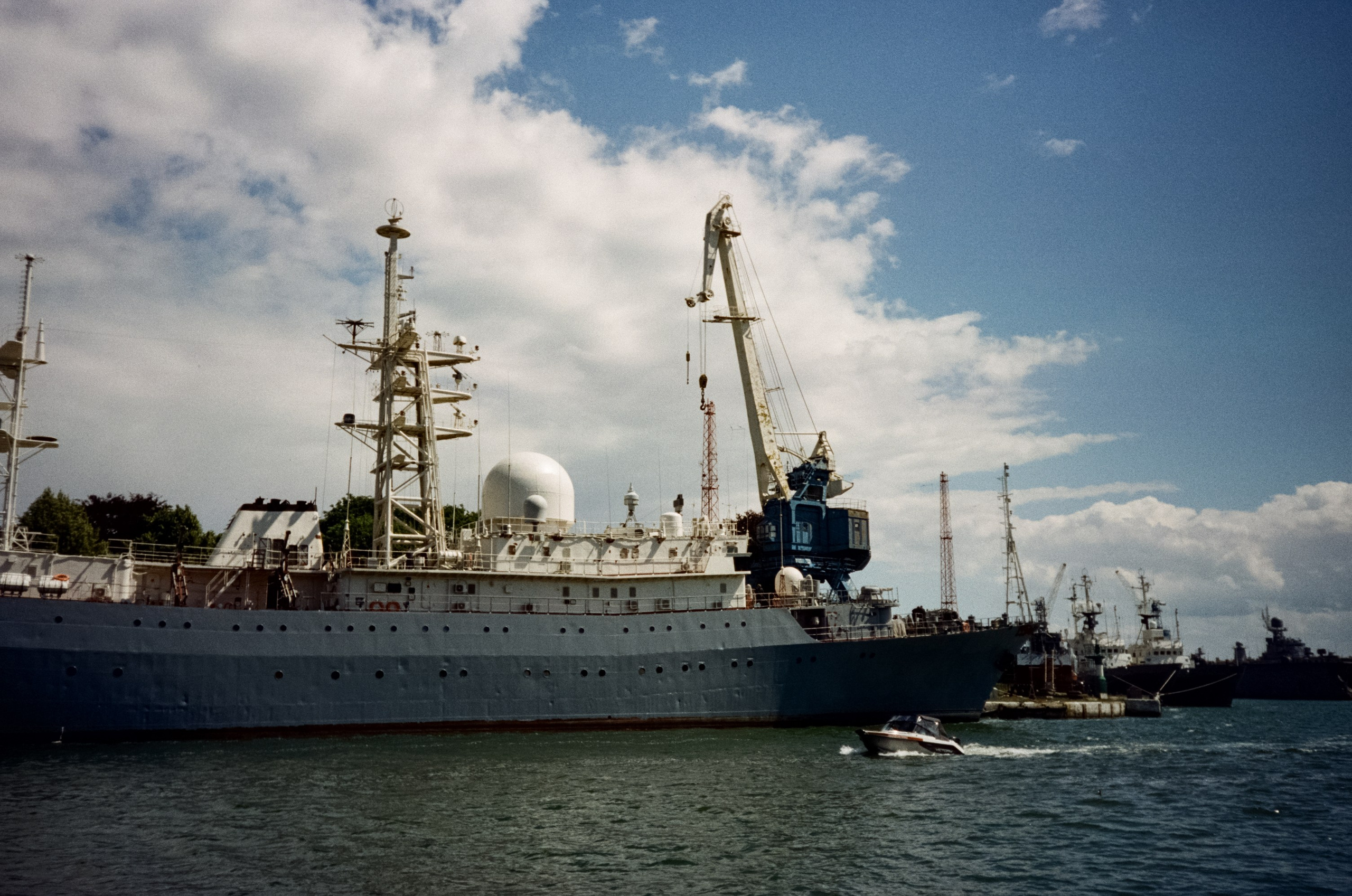 Балтийск.Море, корабли, маяк и улочки города. Фотограф-документалист Мария Осокина