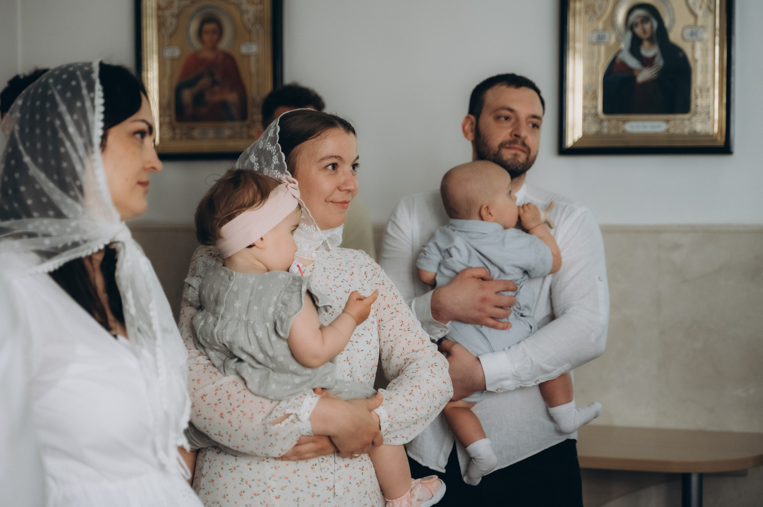 Крещение Мии и Льва. Семейный фотограф в Минске Дарья Дреко