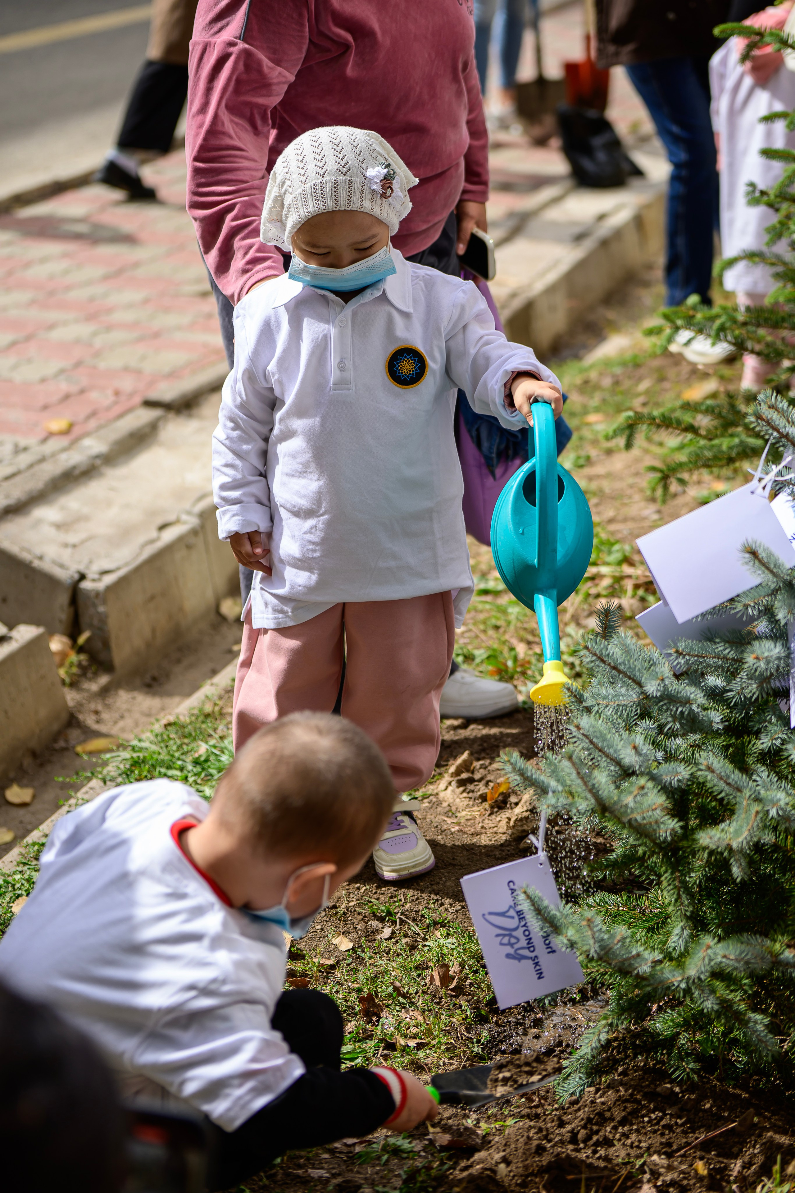 Фотосъемка мероприятия Благотворительная акция «Центре Педиатрии» Care Beyond Skin Day. Фотограф в Алматы Егор Поленов