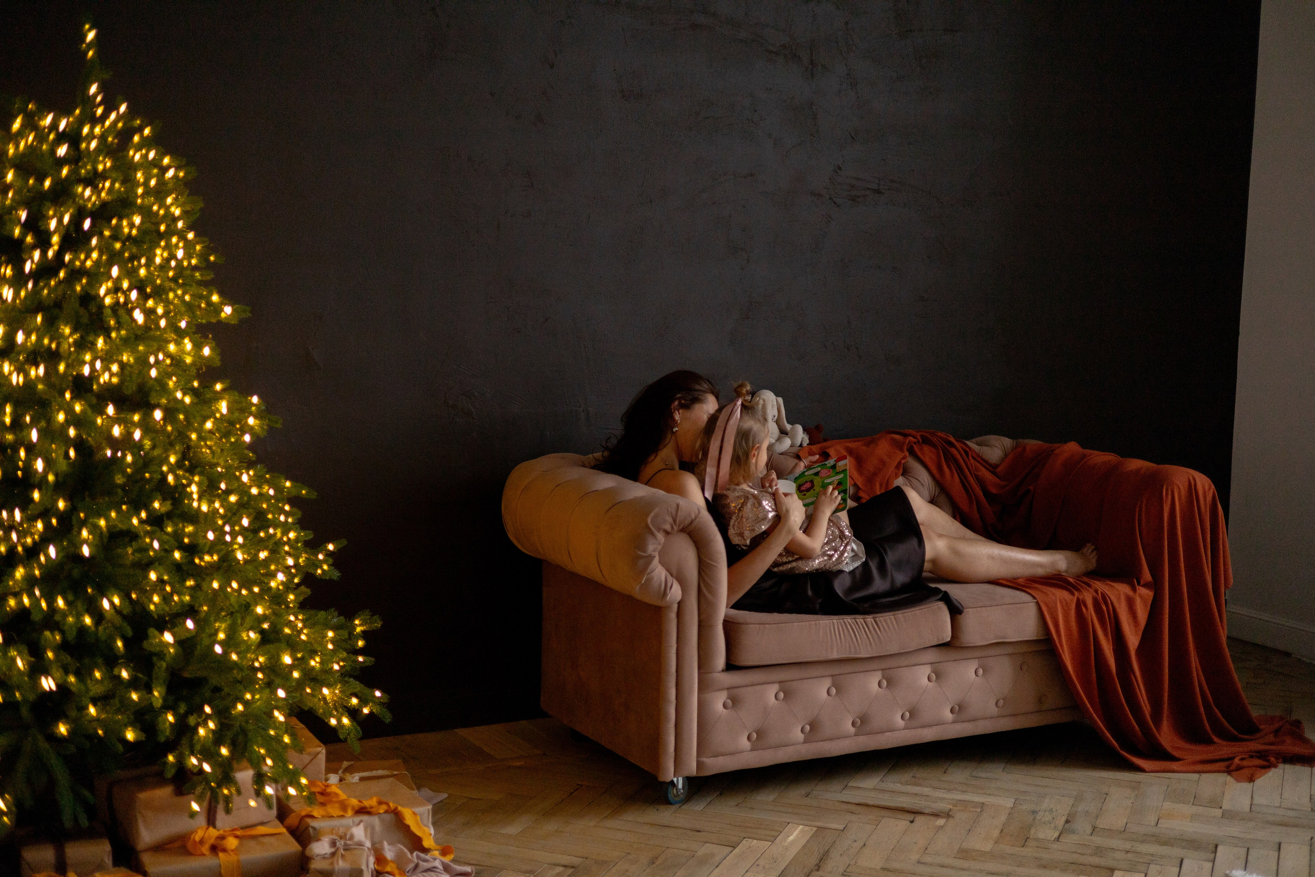 Аня и Эмма. Студия Весна. Главная