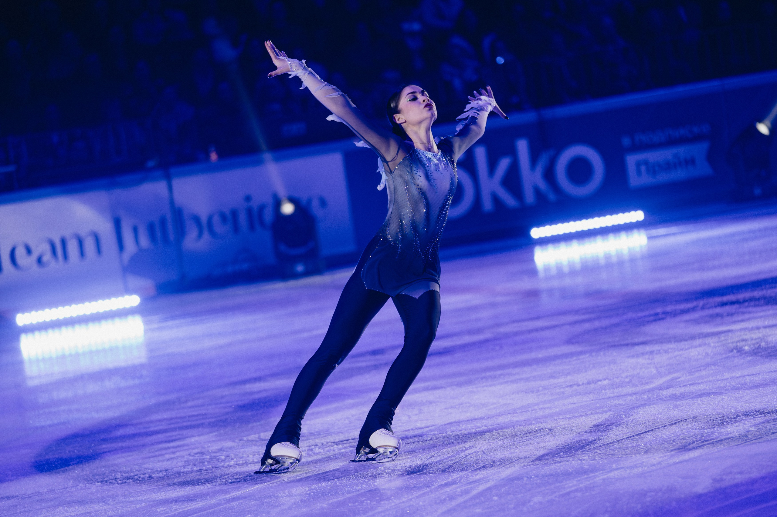 Шоу Этери Тутберидзе в Новосибирске. Воробьева Ксения — Спортивный и танцевальный фотограф Новосибирск