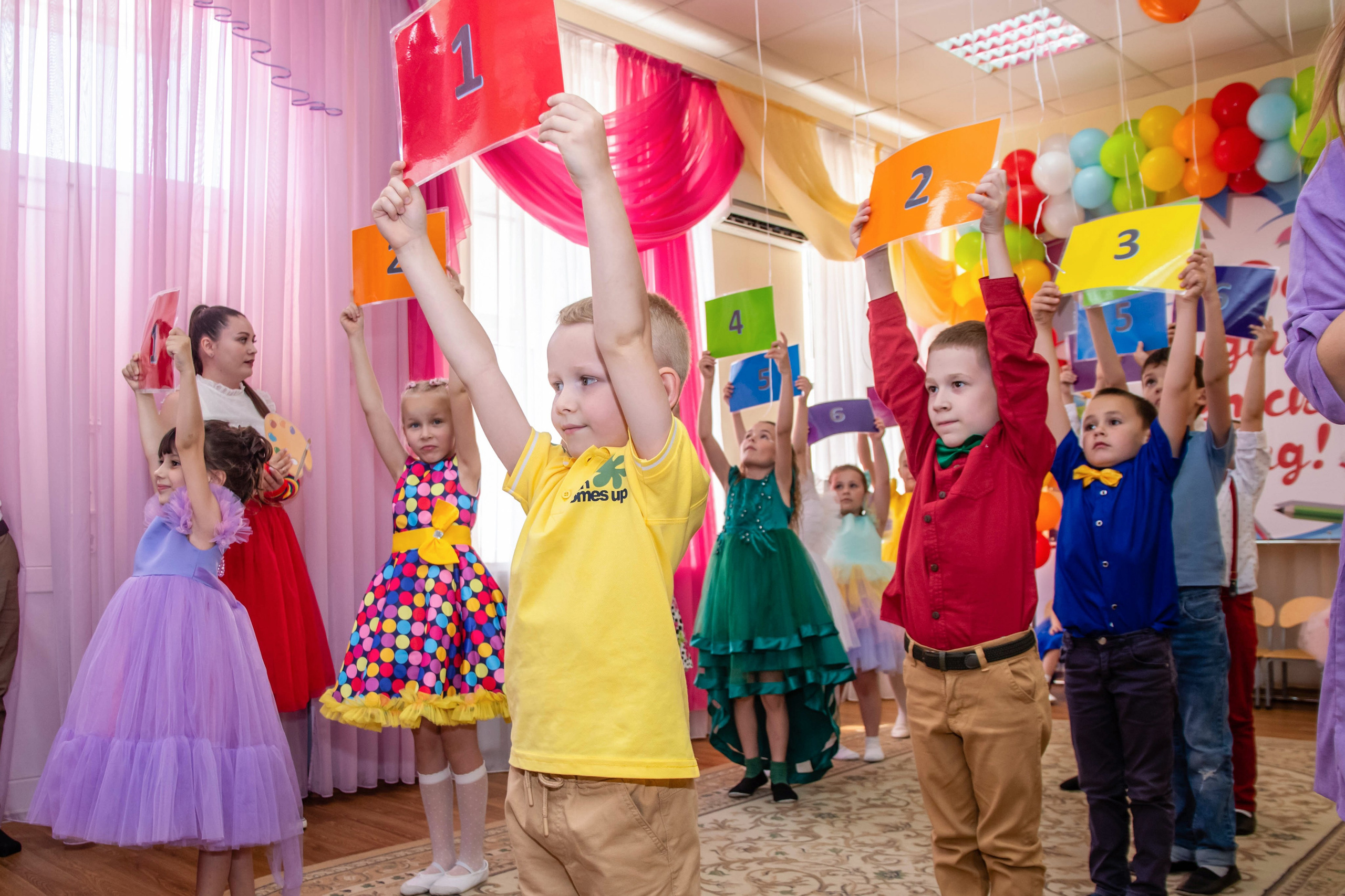 Фотограф на выпускной Краснодар. Вячеслав Скрипник Фотограф Краснодар