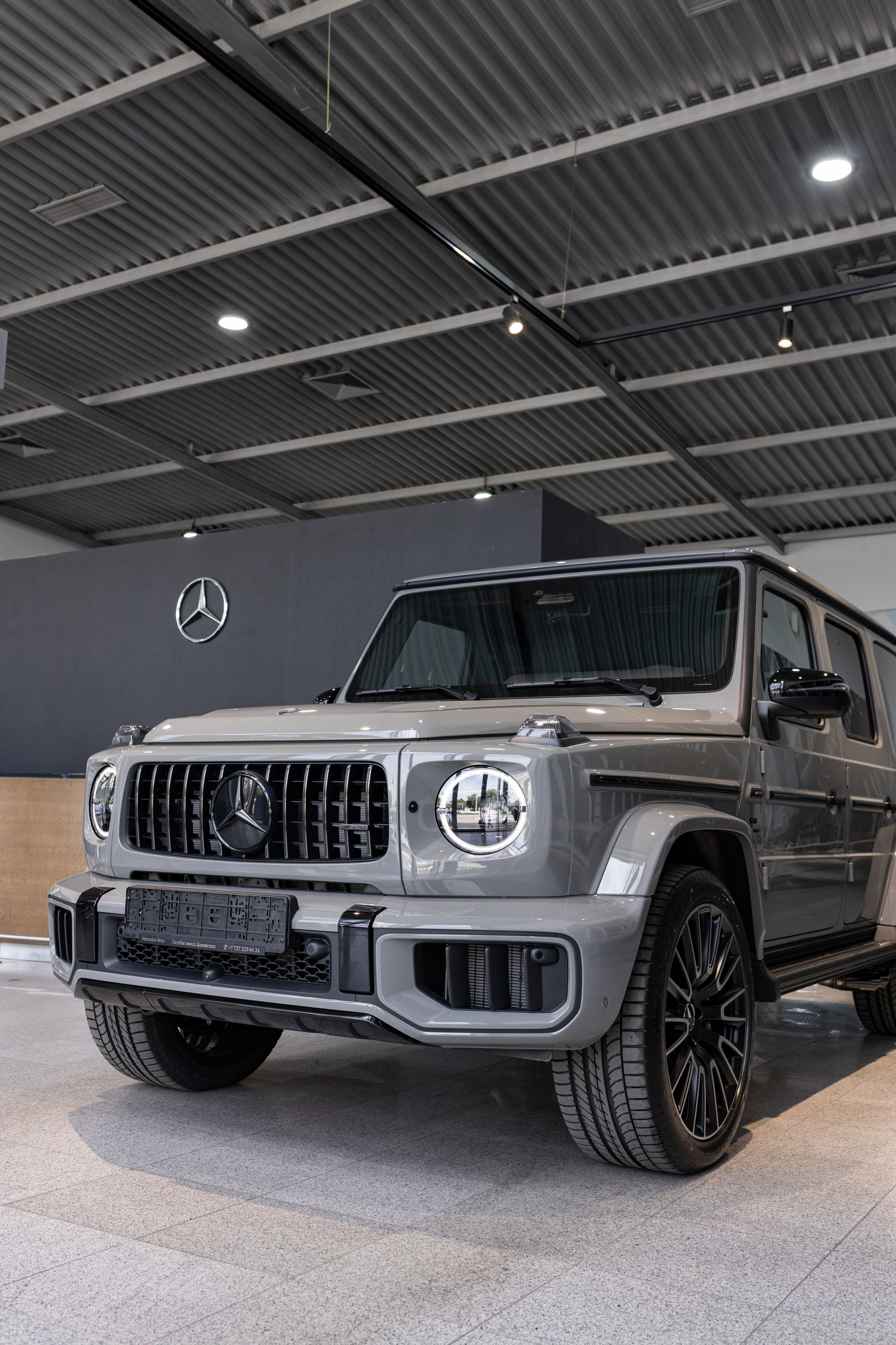 Автомобили Mercedes Benz. Коммерческий фотограф в Алматы Марина Милис. Съёмка для брендов, компаний и проектов