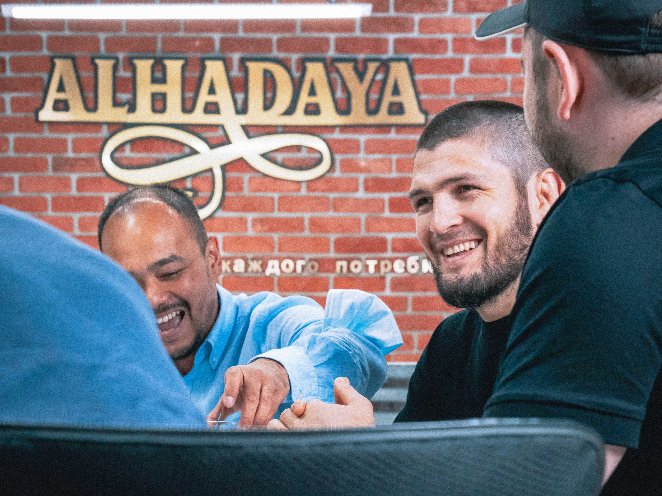 Репортажный фотограф в Алматы — Настоящие эмоции и живые кадры | ProPhoto.kz