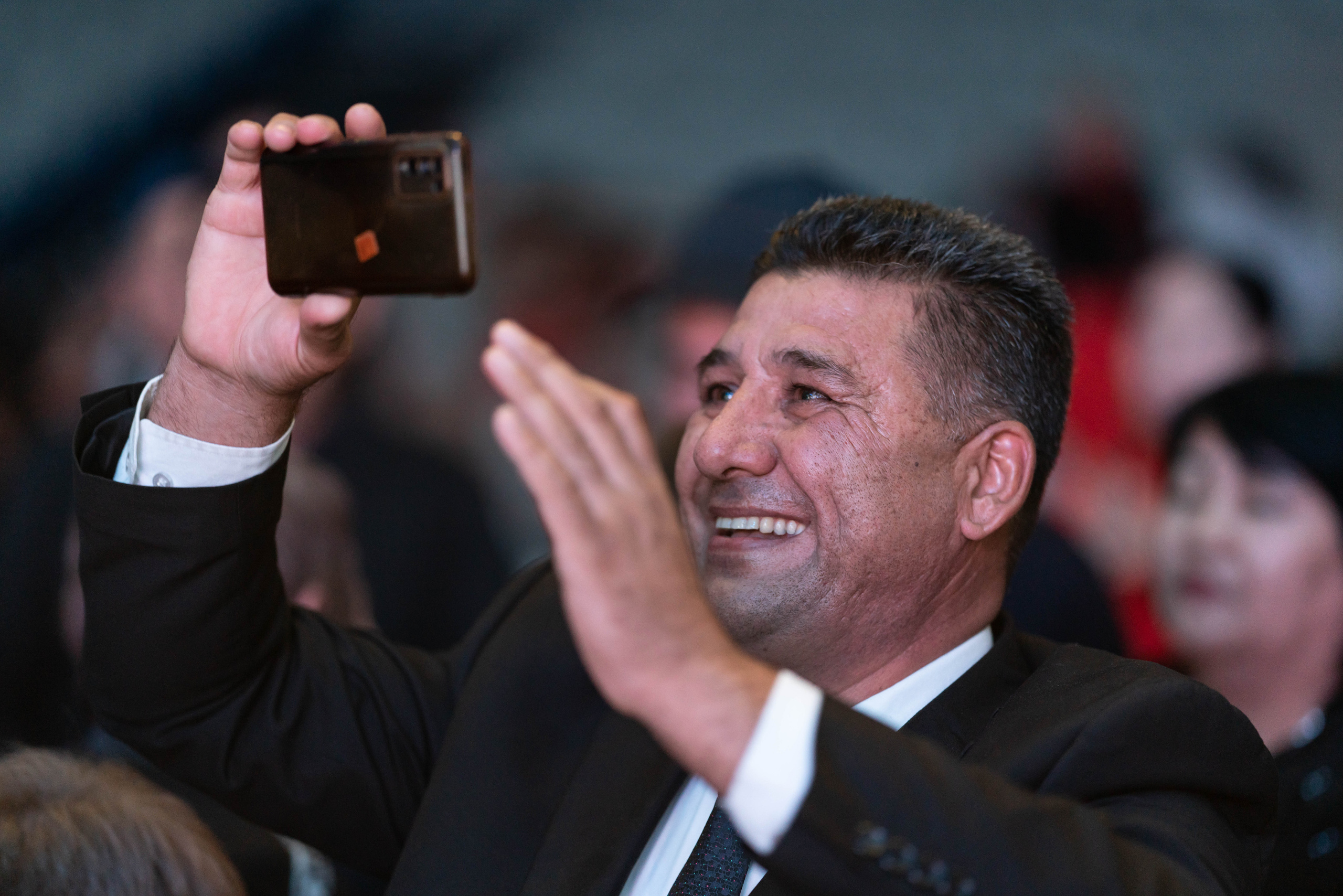 Репортажный фотограф в Алматы — Настоящие эмоции и живые кадры | ProPhoto.kz