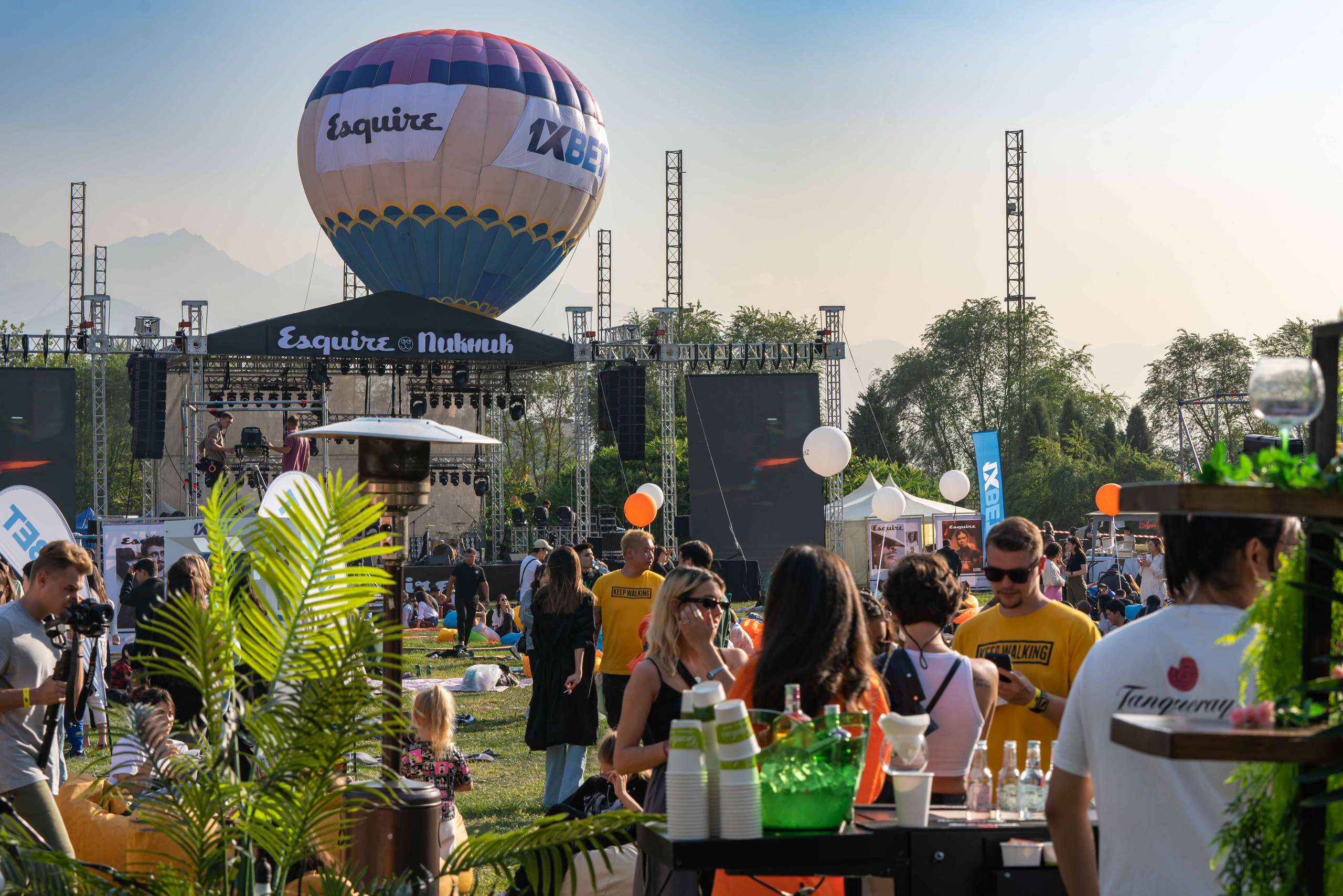 Репортажный фотограф в Алматы — Настоящие эмоции и живые кадры | ProPhoto.kz