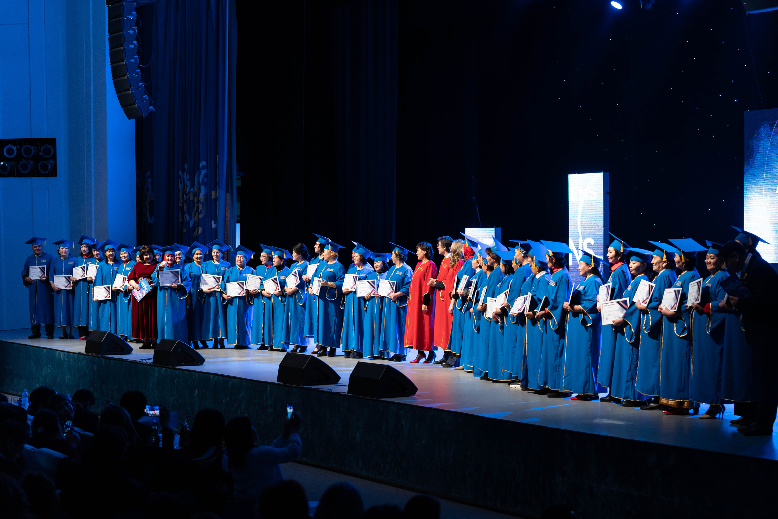 Репортажный фотограф в Алматы — Настоящие эмоции и живые кадры | ProPhoto.kz