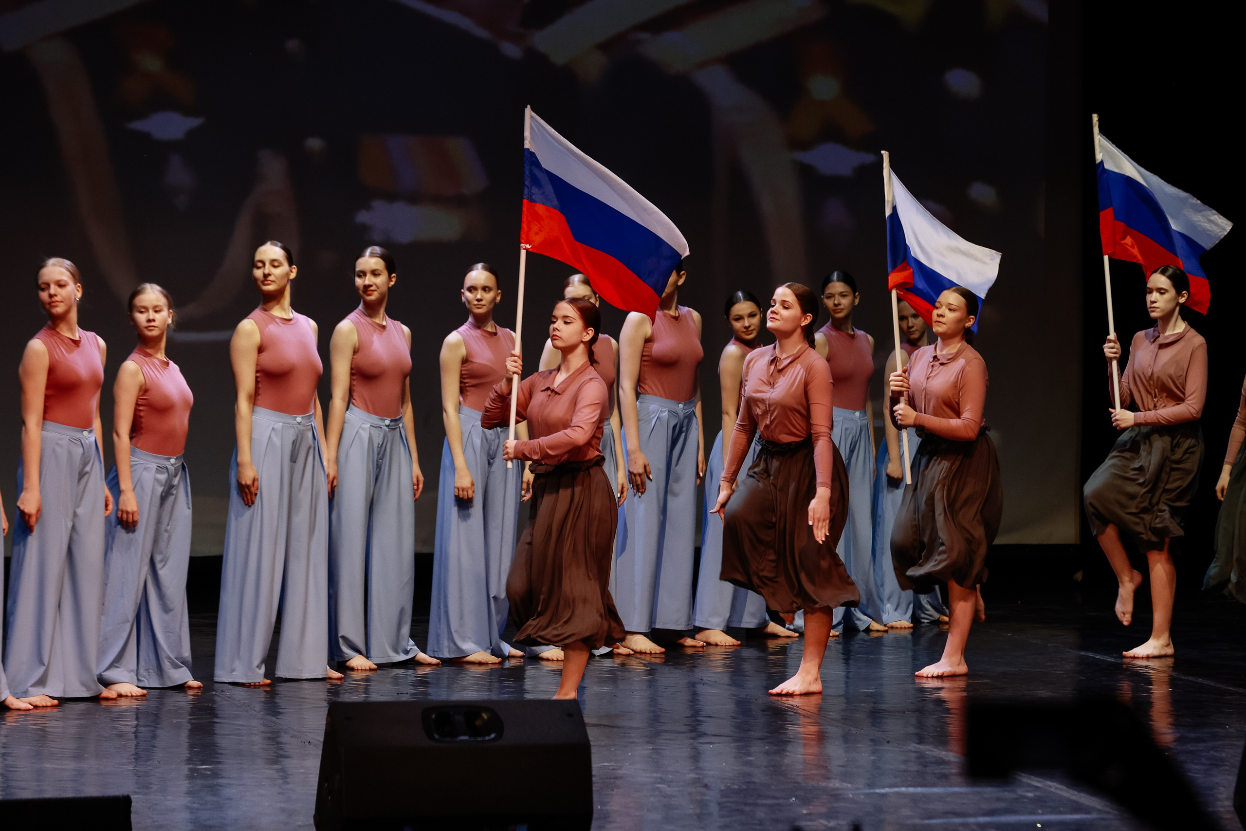 Победный май _Праздничный конценрт. Фотограф Юлия Мальцева