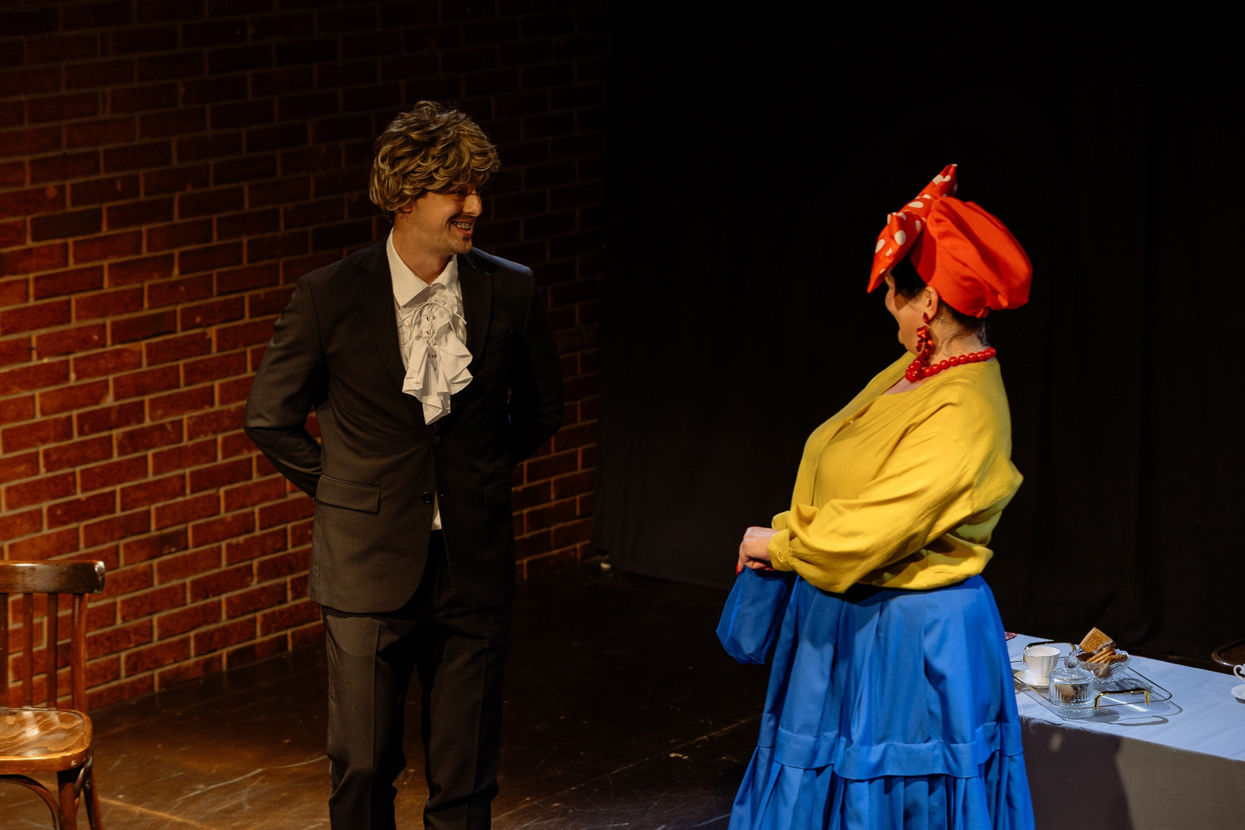 Театр Арт-Авеню _ Женитьба Бальзаминова. Фотограф Юлия Мальцева