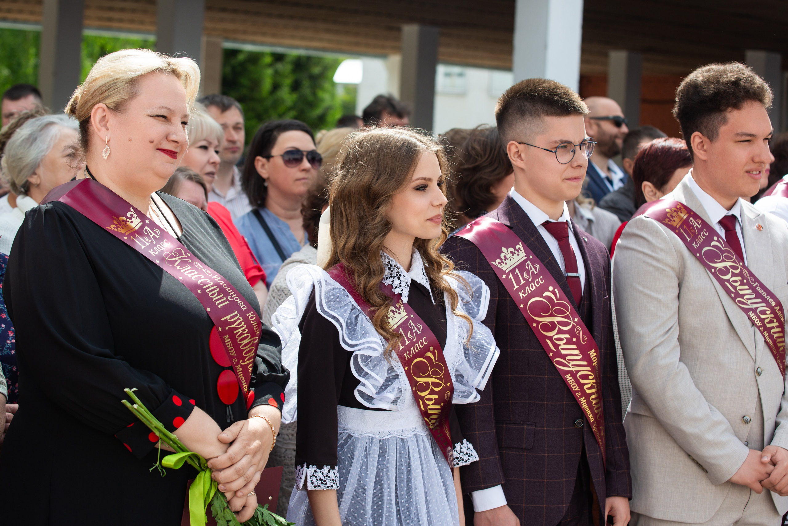 ПОСЛЕДНИЙ ЗВОНОК 2025 9 ШКОЛА Г. МЦЕНСК. Профессиональный фотограф в Мценске и Орловской области