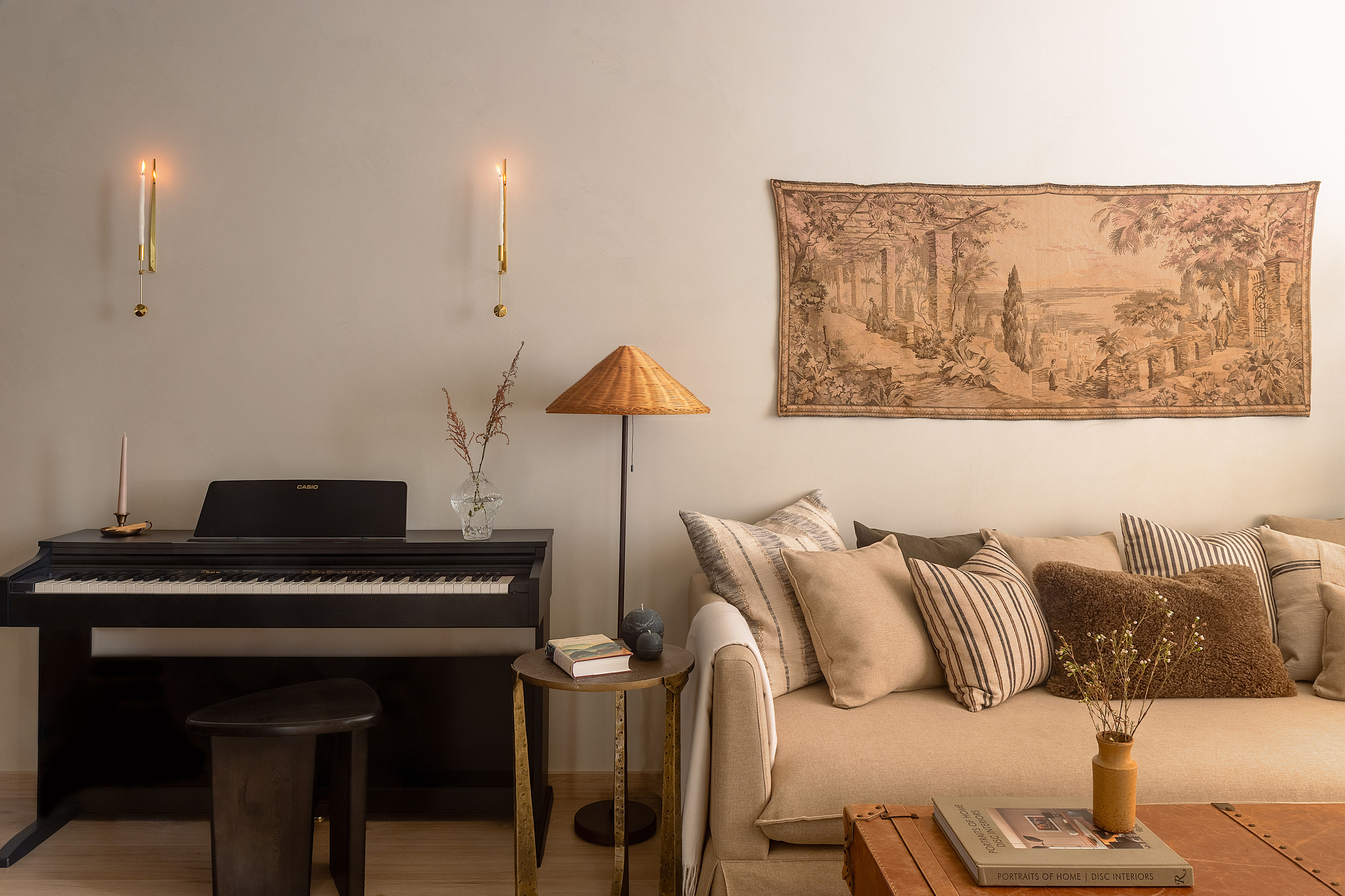 Duna Interiors — Metropole. Roman Yakunin — interior photographer in Almaty, Kazakhstan