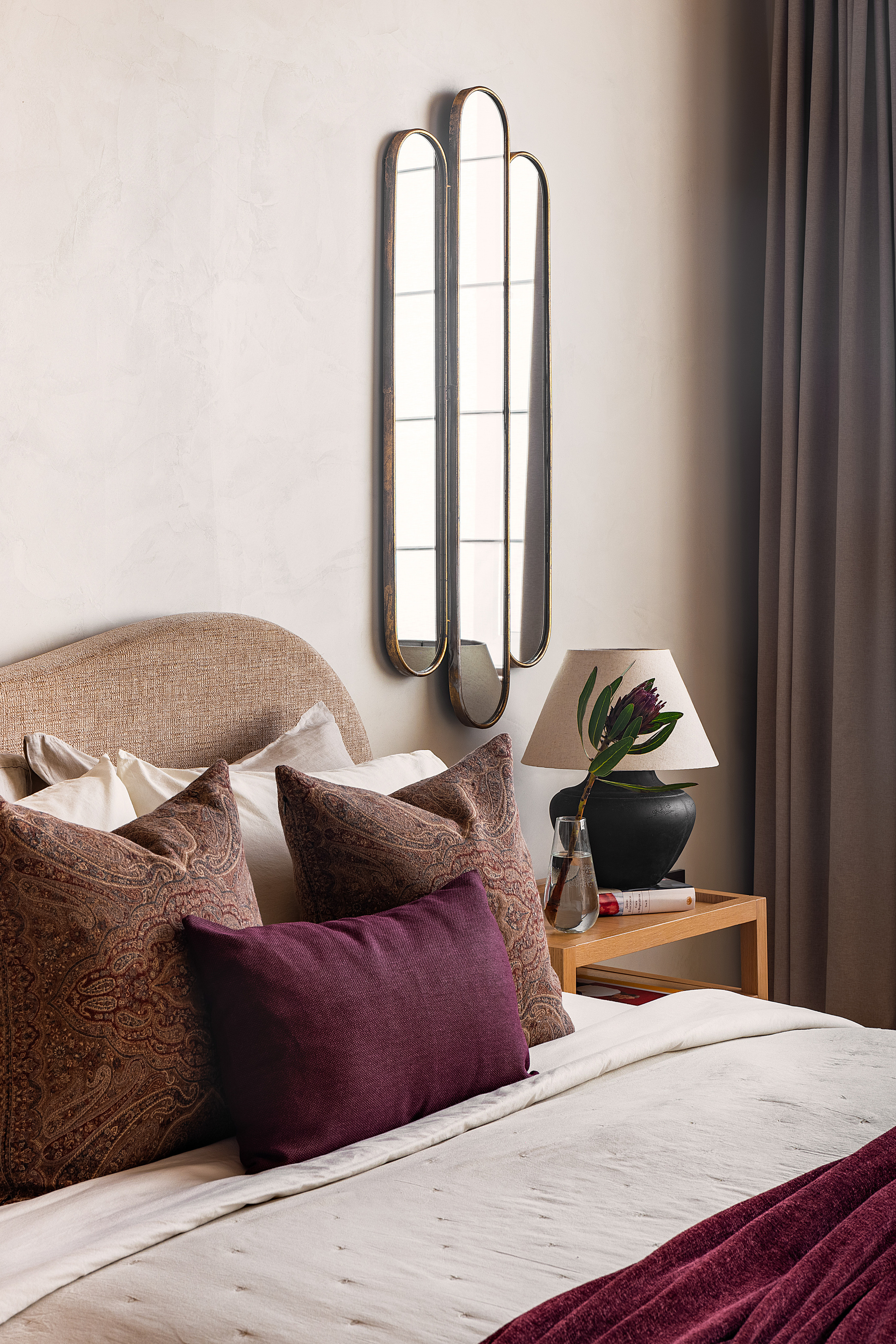 Duna Interiors — Metropole. Roman Yakunin — interior photographer in Almaty, Kazakhstan