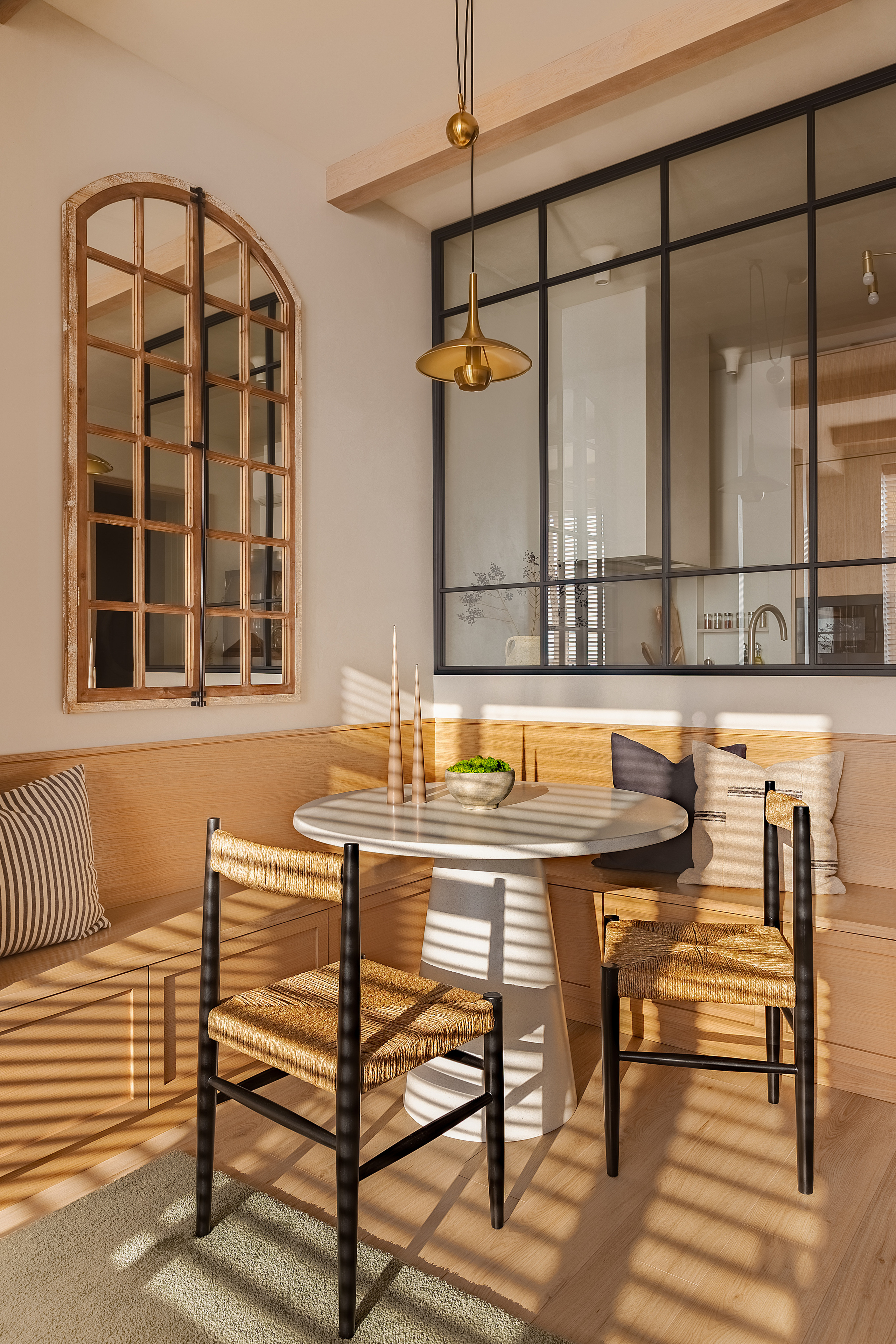 Duna Interiors — Metropole. Roman Yakunin — interior photographer in Almaty, Kazakhstan