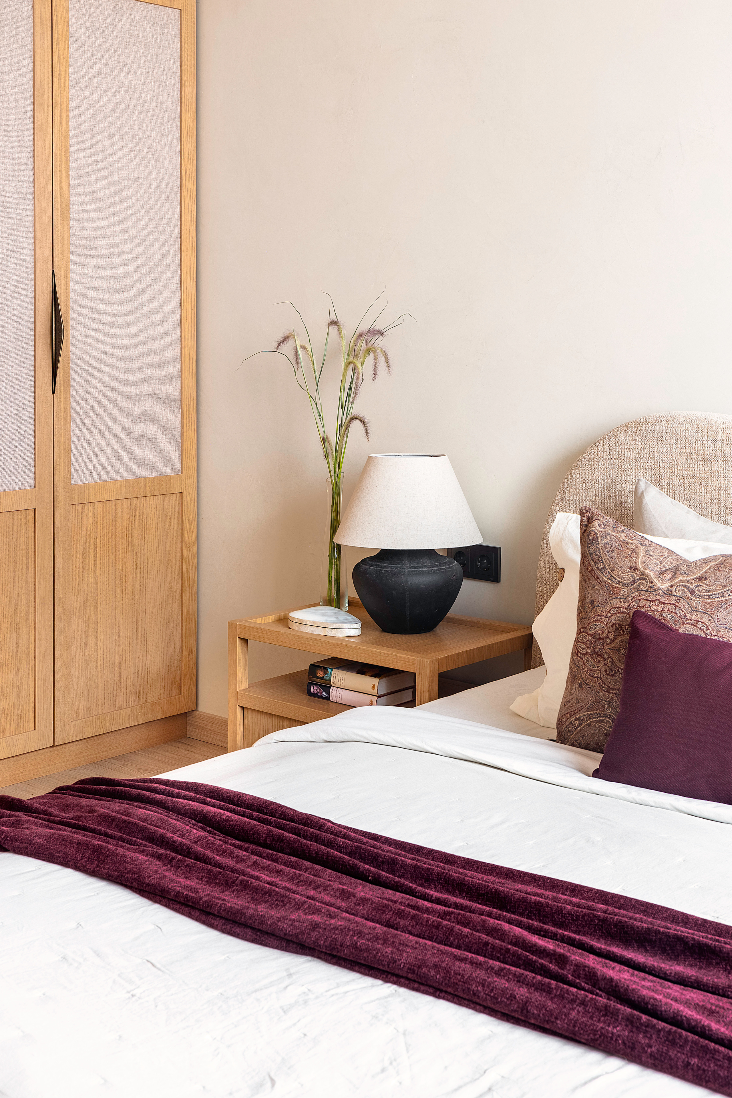 Duna Interiors — Metropole. Roman Yakunin — interior photographer in Almaty, Kazakhstan