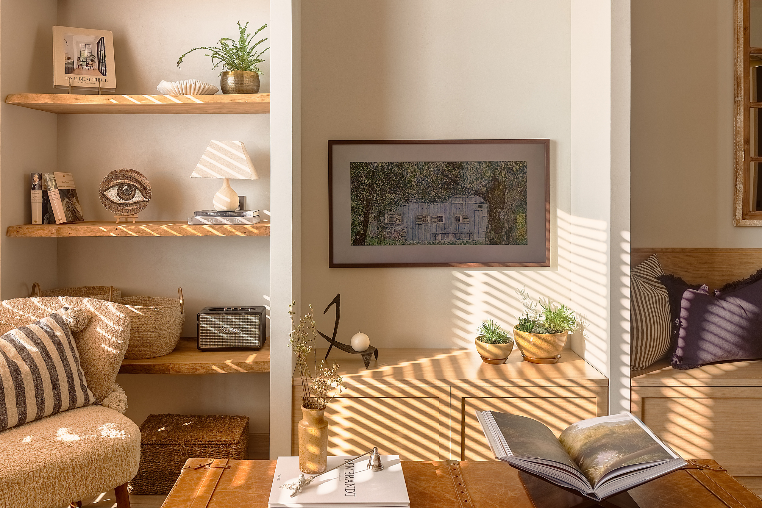 Duna Interiors — Metropole. Roman Yakunin — interior photographer in Almaty, Kazakhstan