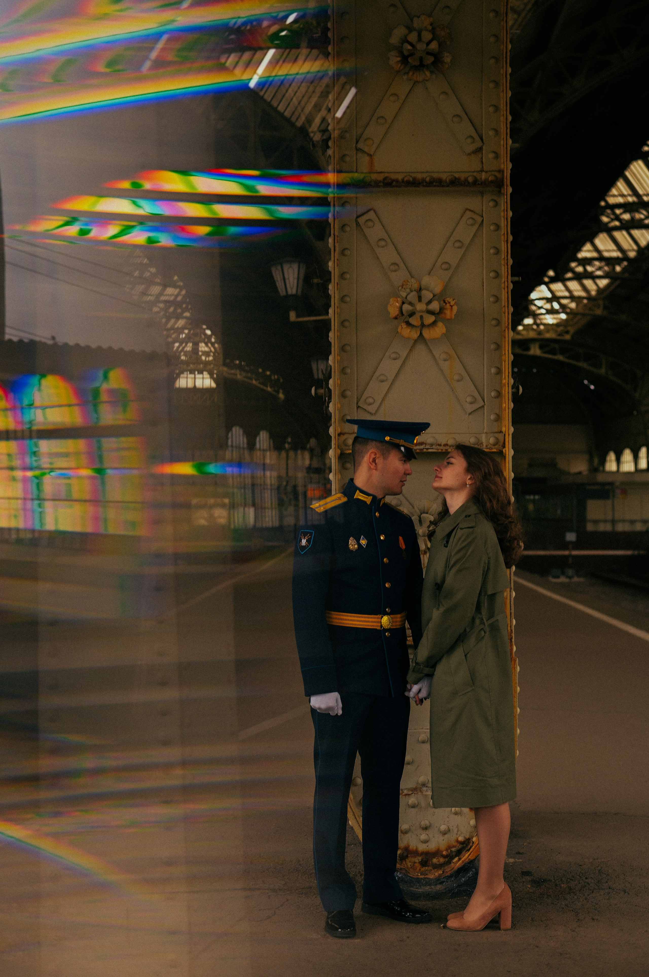 Love story на вокзале. Анастасия и Азамат. Семейный и свадебный фотограф в Санкт-Петербурге Яна