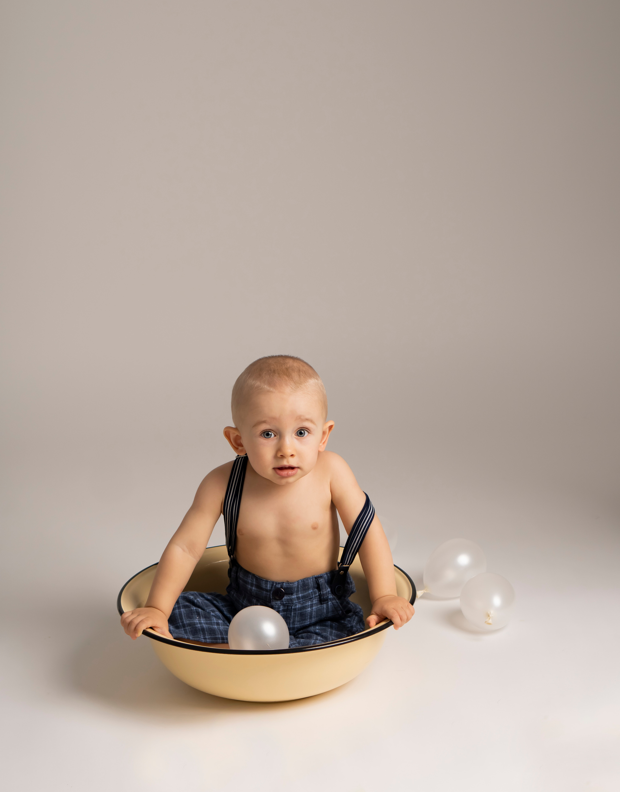 Малыши. Фотограф новорожденных, беременности и семейных фотосессий в Томске