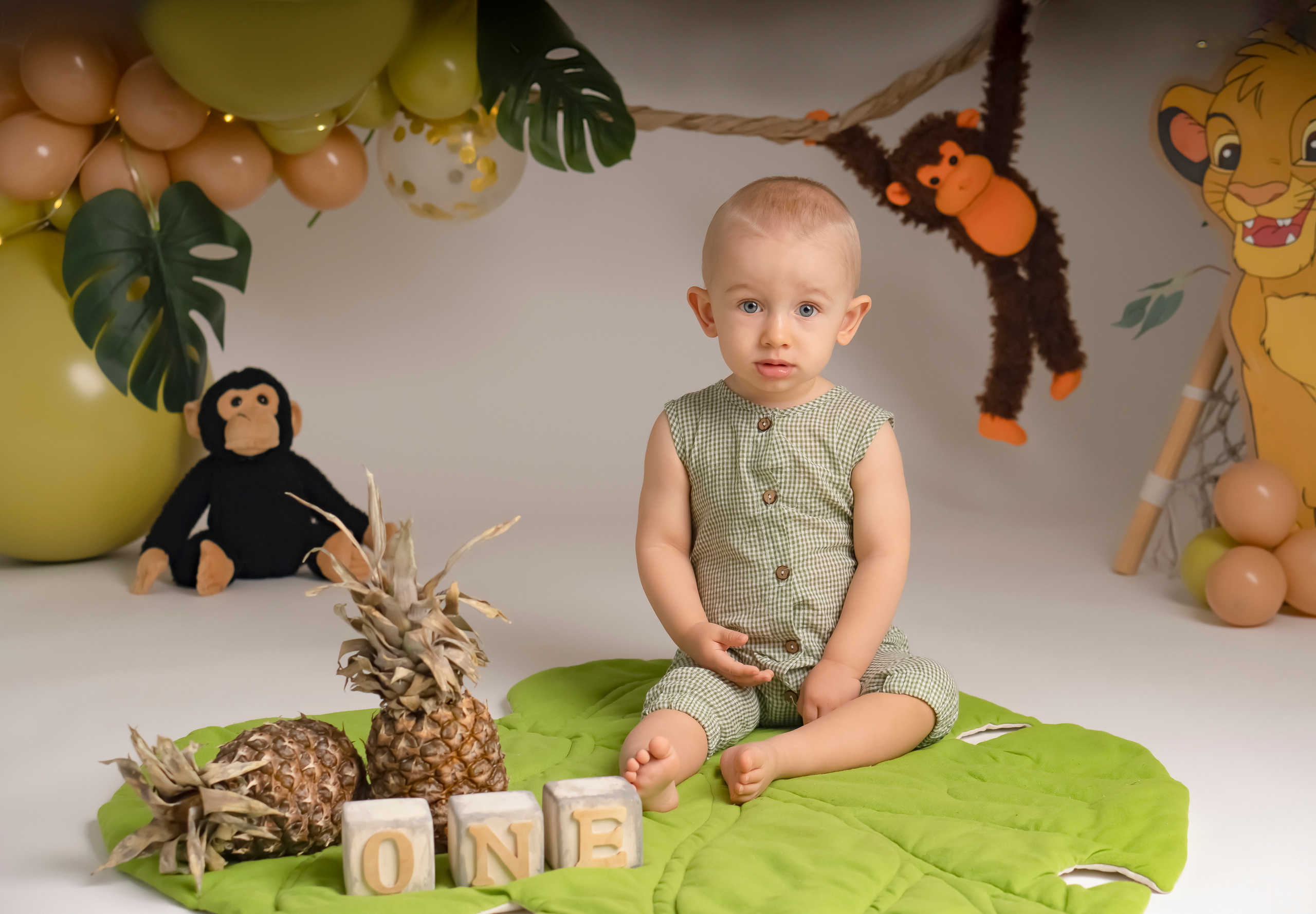 Малыши. Фотограф новорожденных, беременности и семейных фотосессий в Томске