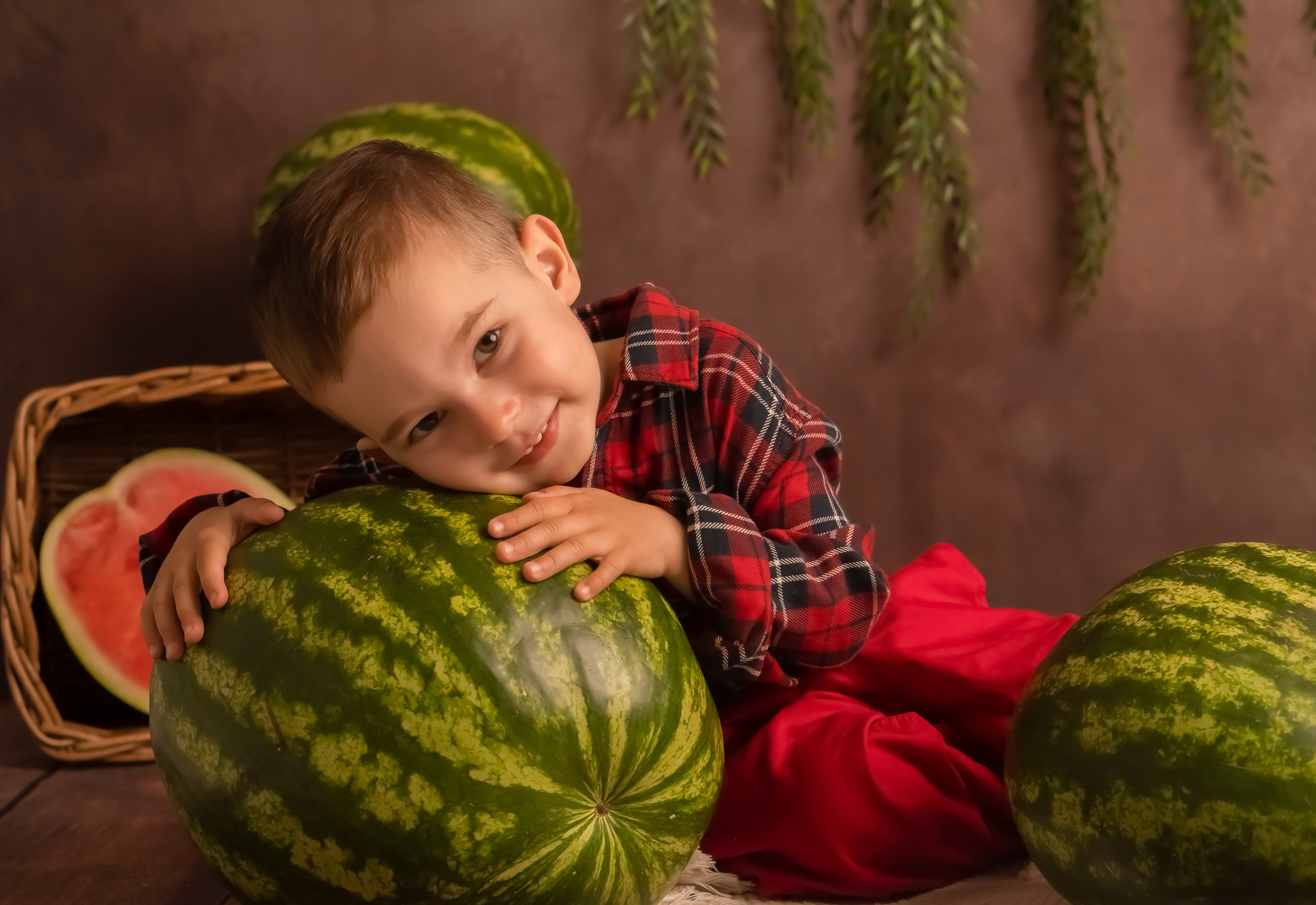 Малыши. Фотограф новорожденных, беременности и семейных фотосессий в Томске