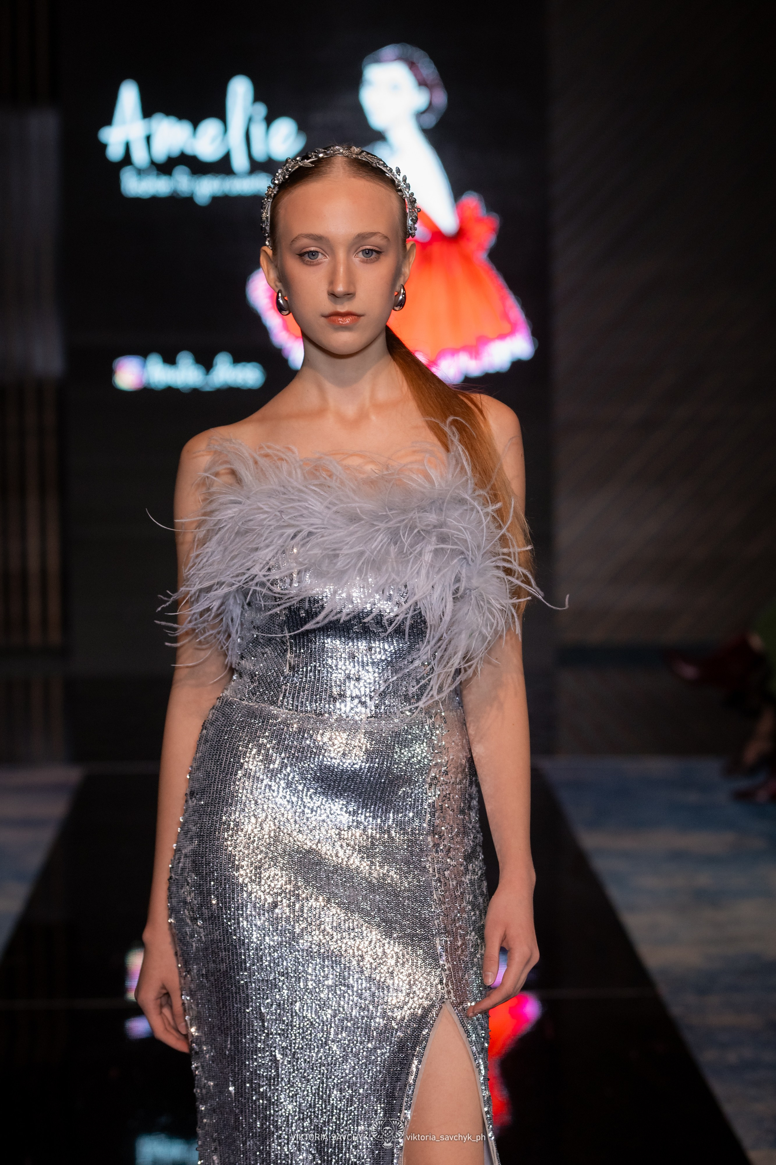 Подиум Rostov Fashion Show 2025. Осень-зима. Фотограф в Ростов-на-Дону Виктория Савчук