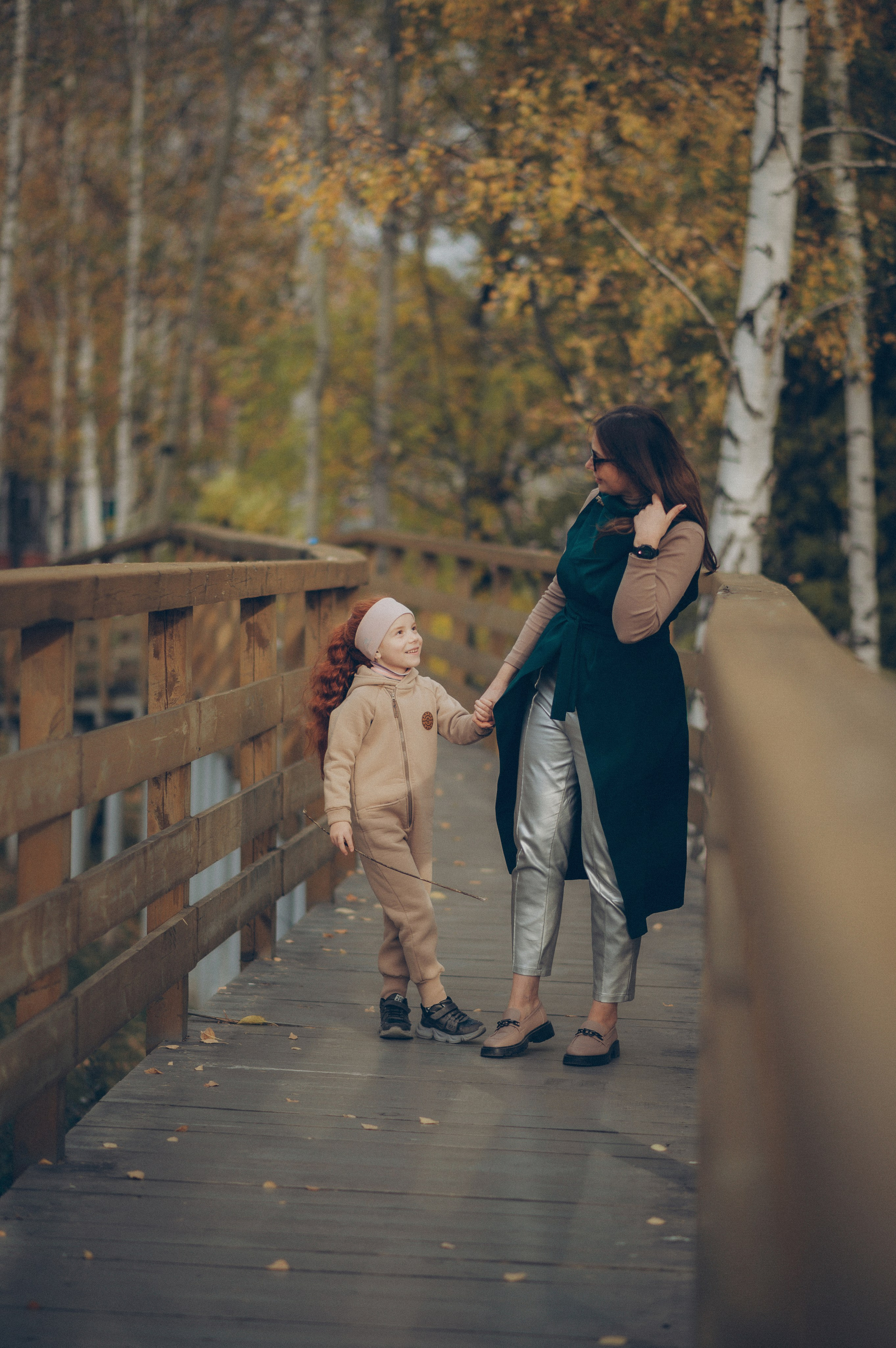 Анюта и Таня. Фотограф, г. Лесной Свердловской области