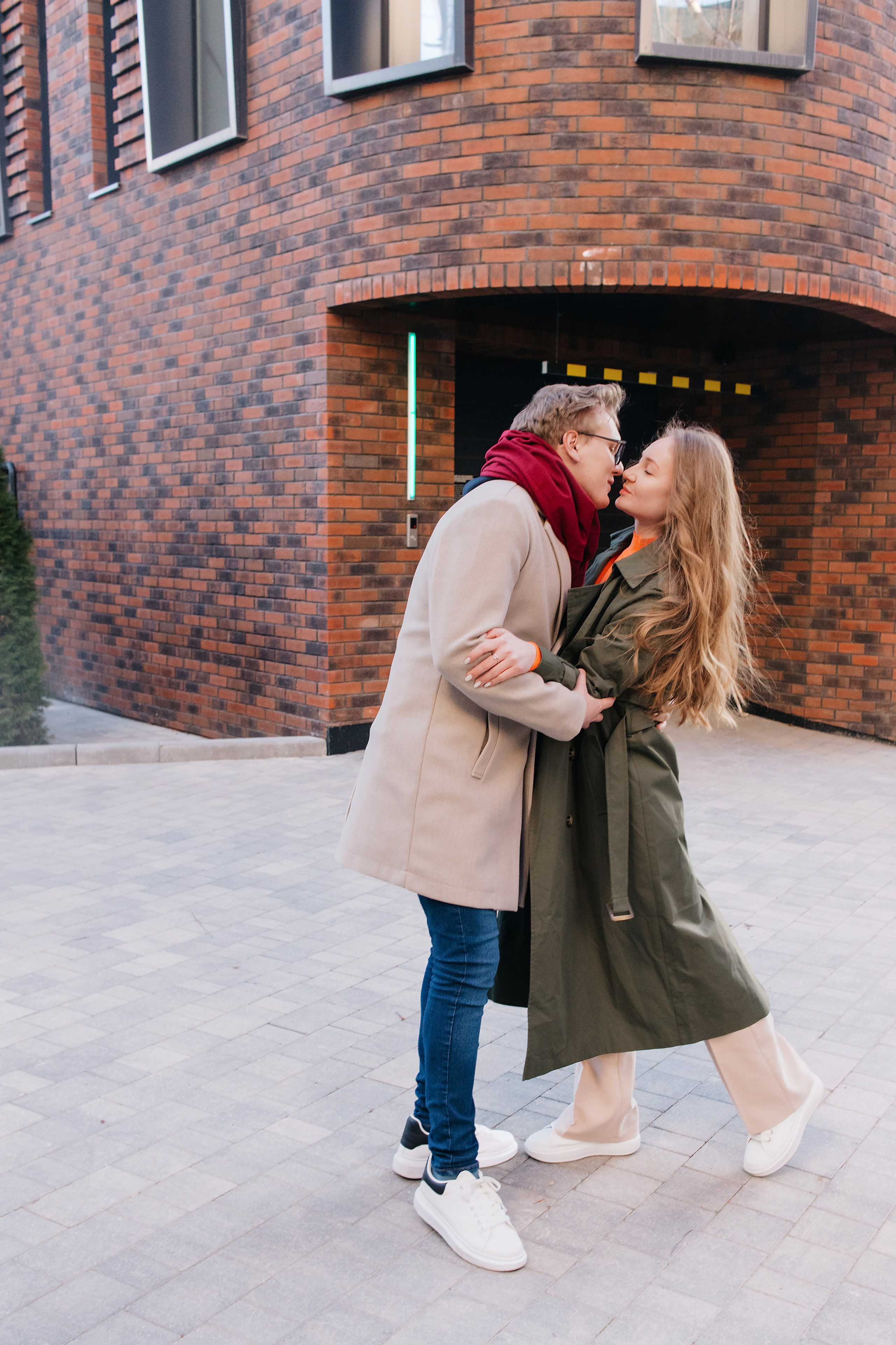 Love story в Нижнем Новгороде— романтическая прогулка на закате в Кремле| свадебный фотограф НН. Свадебный фотограф и фотограф Love-Store в Нижнем Новгороде Анастасия