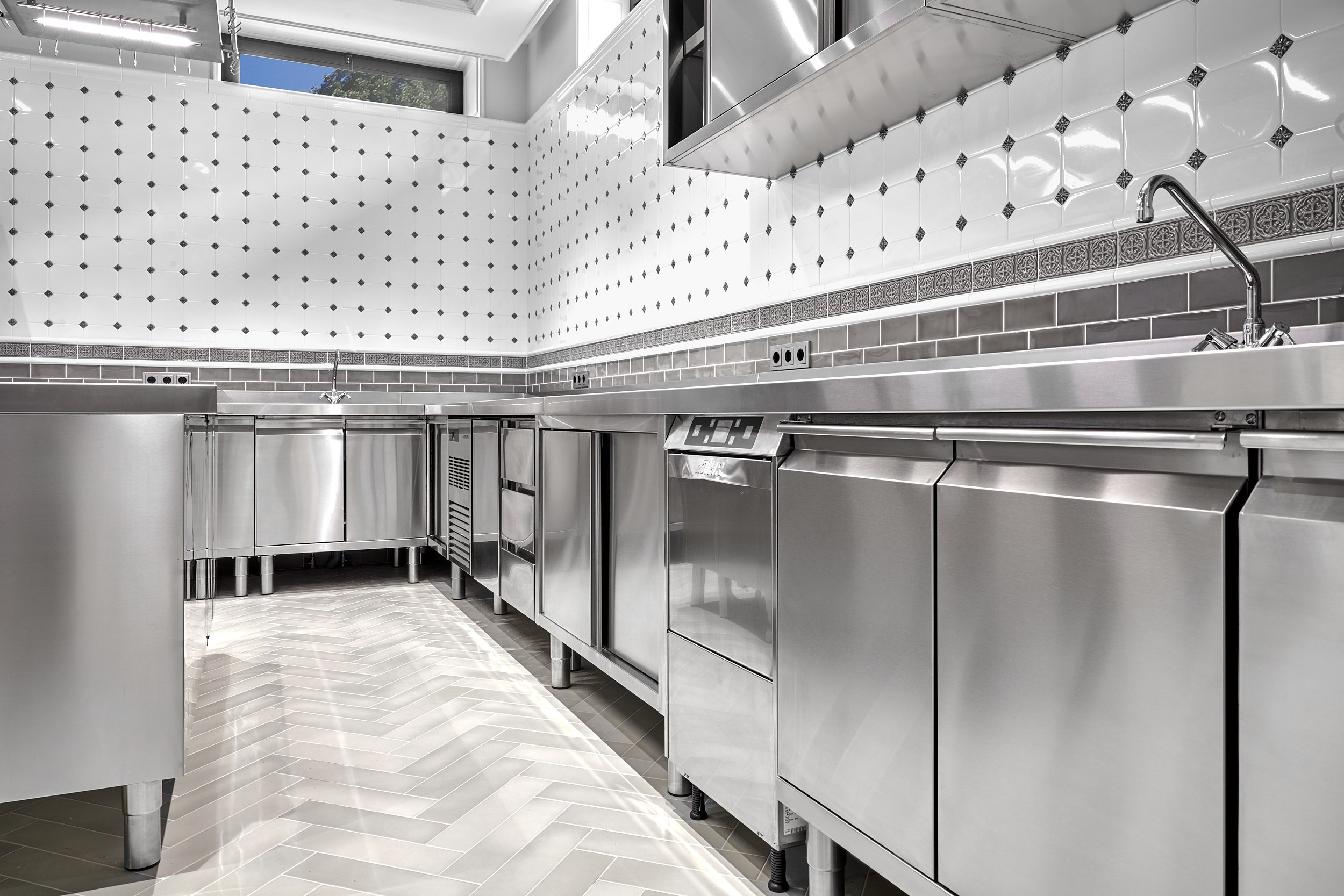 Профессиональная кухня Angelo Po. Предметный фотограф в Москве