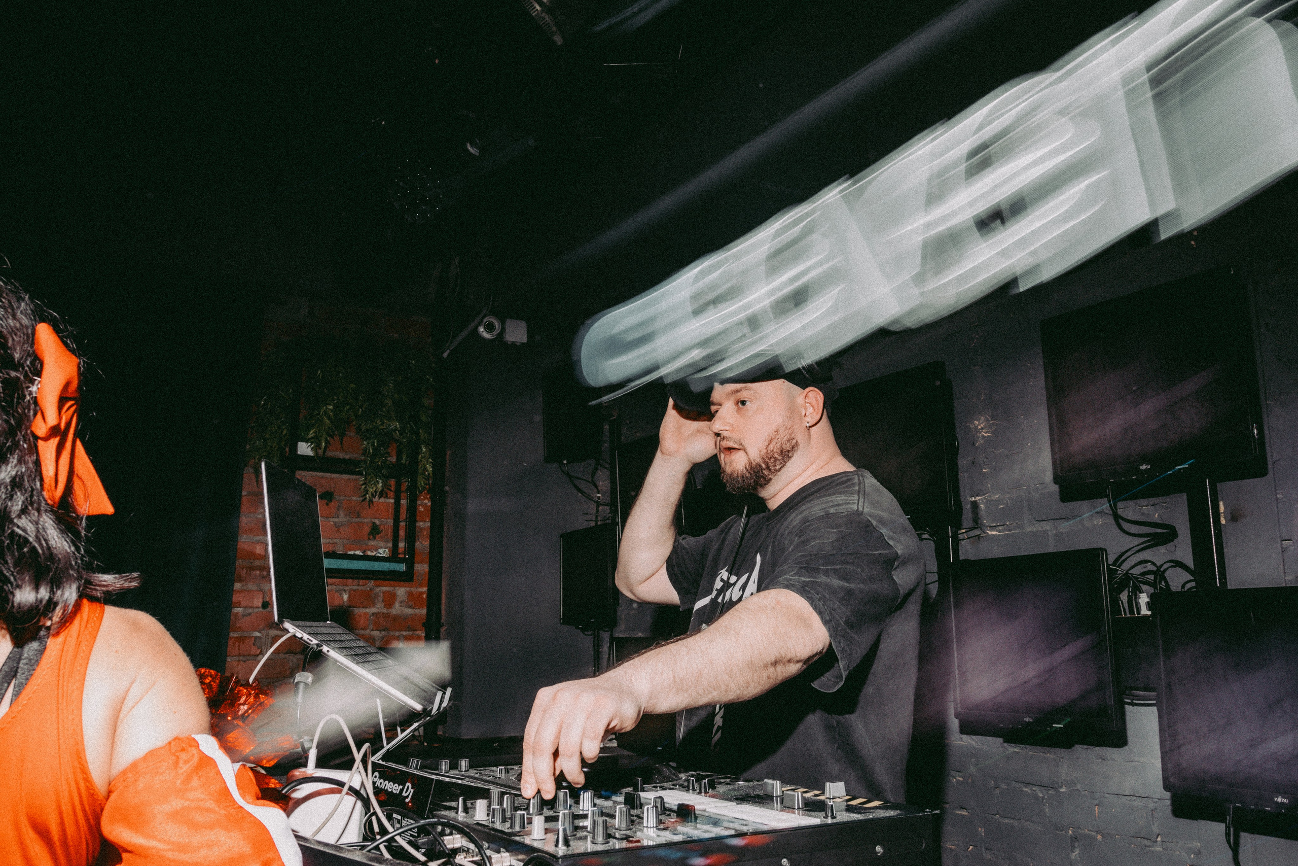 ДР SEVEN бар | 1год