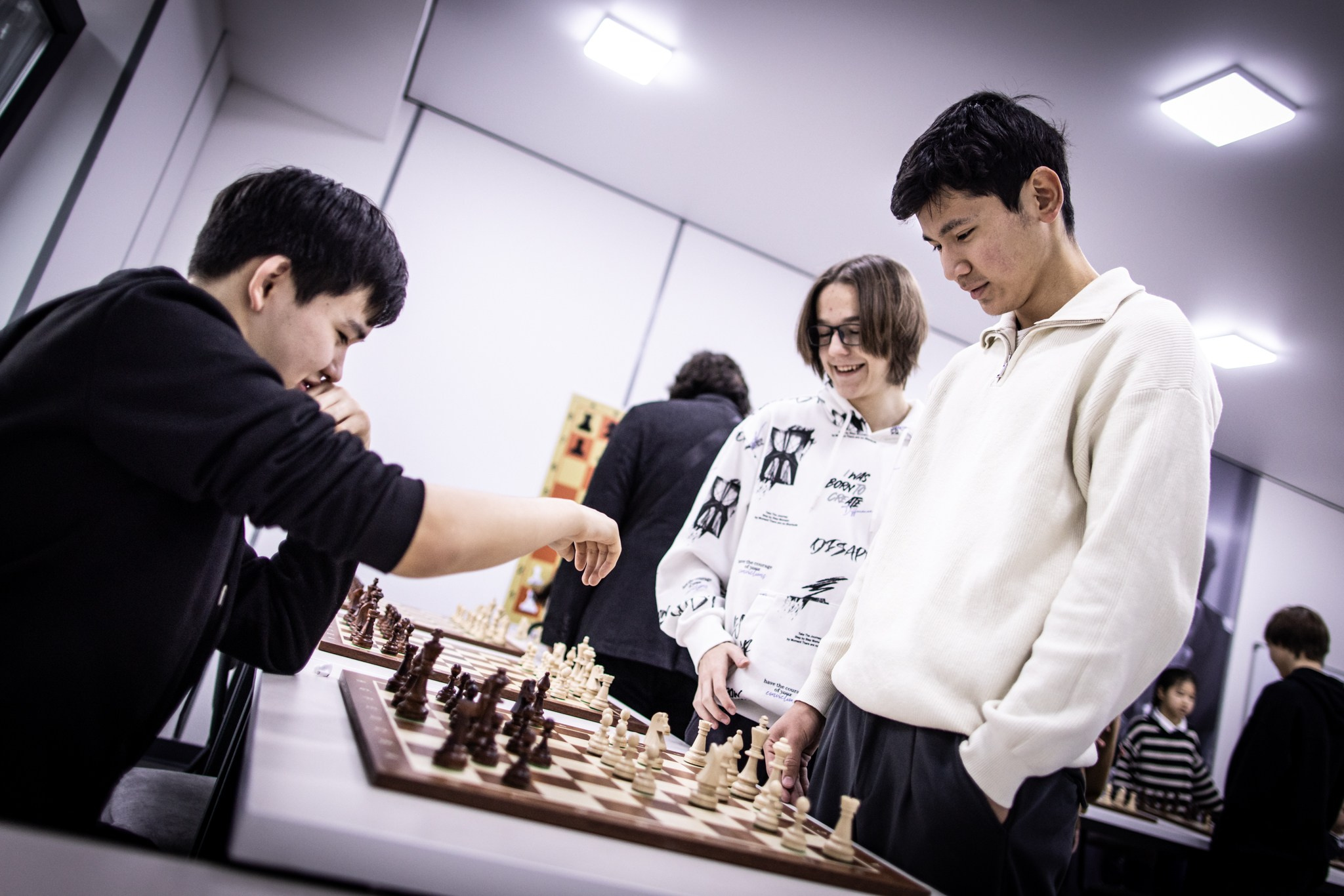 2025.02.01 KAZAKHMYS Youth Team Chess CUP 2025 — Simul with Alexander Moiseenko. Фотограф Анна Штурман (репортажная съёмка любых событий и мероприятий) Anna Shtourman photographer