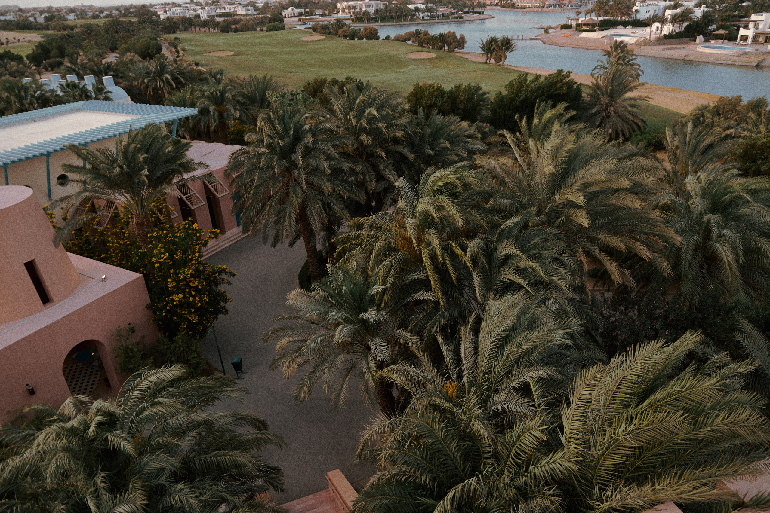 Улица горизонтальная. Jorgis — фотограф в Хургаде / обучение фотографии