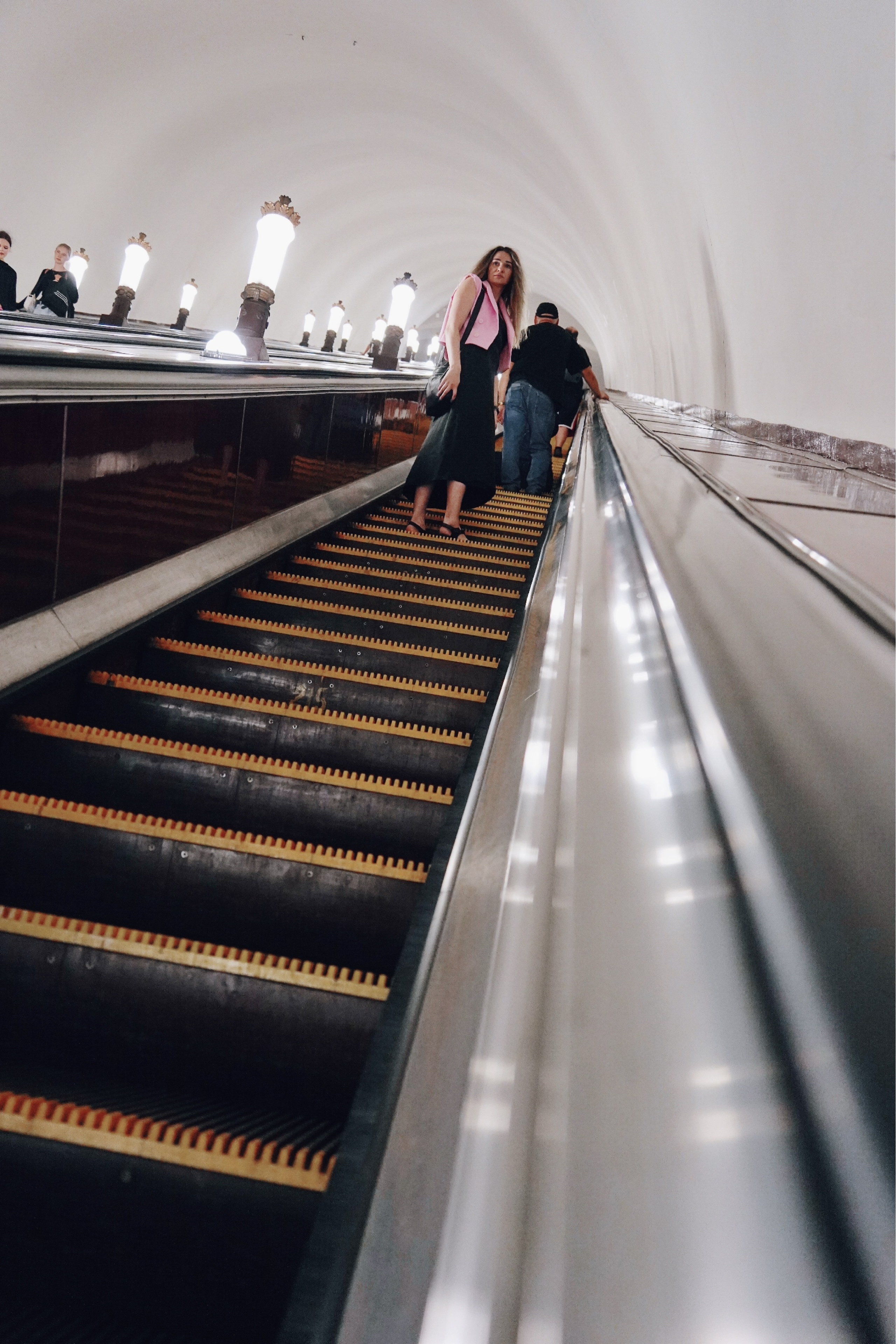 Анна в Московском метро. Событийный фотограф Анна Курникова