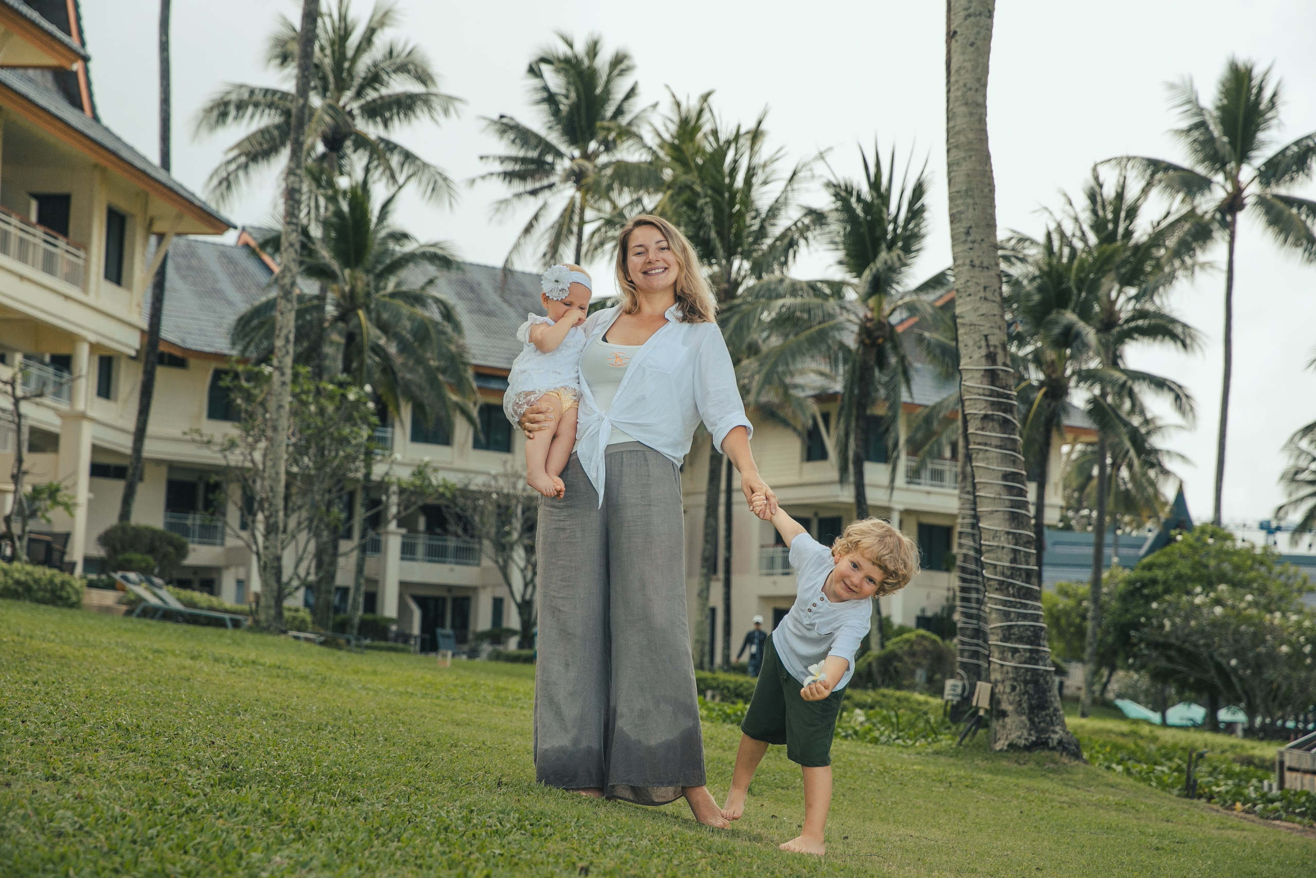 Ульяна с детьми Пхукет. Фотограф и видеограф Анна Домашенко