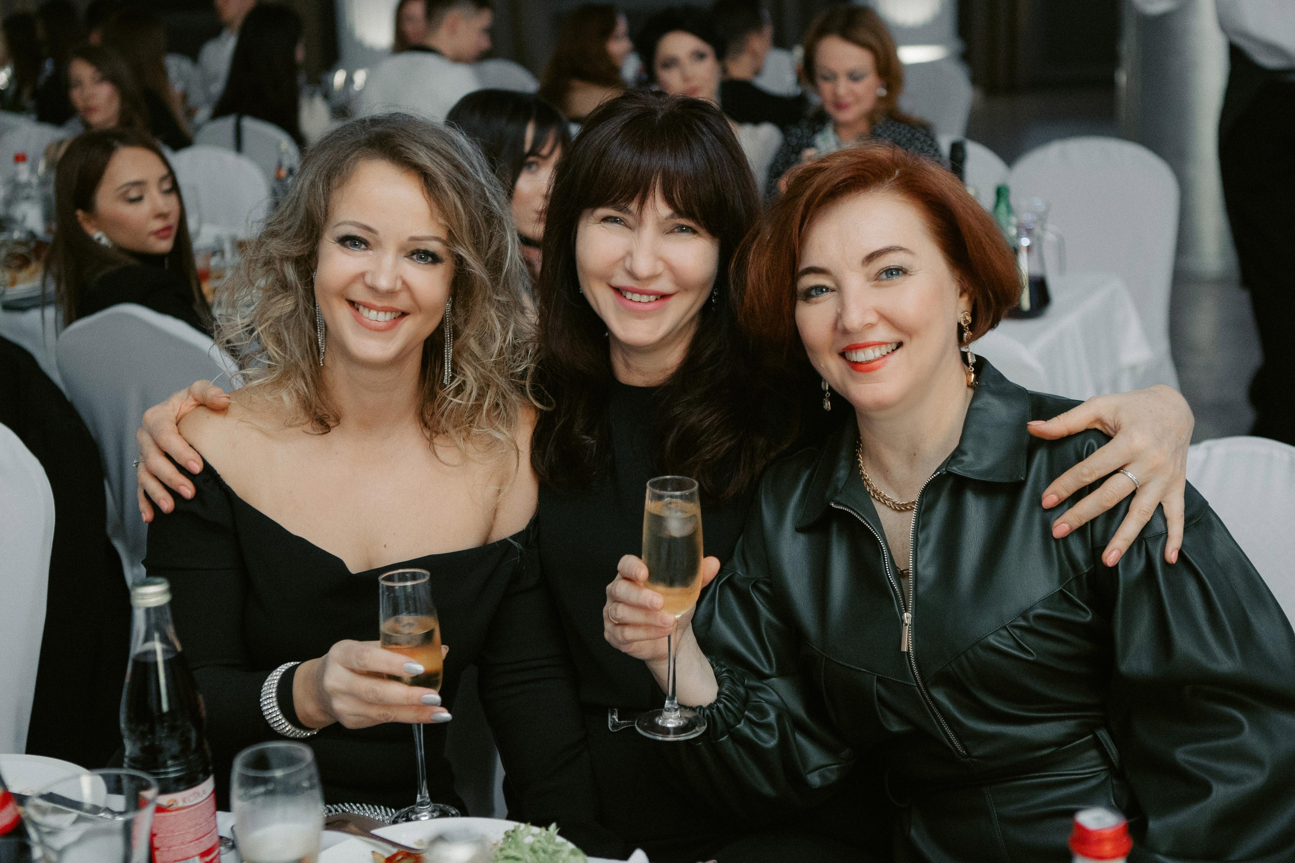 Корпоратив Икс-Фит. Photographer and videographer for wedding in Italy: Rome, Milan, Venic