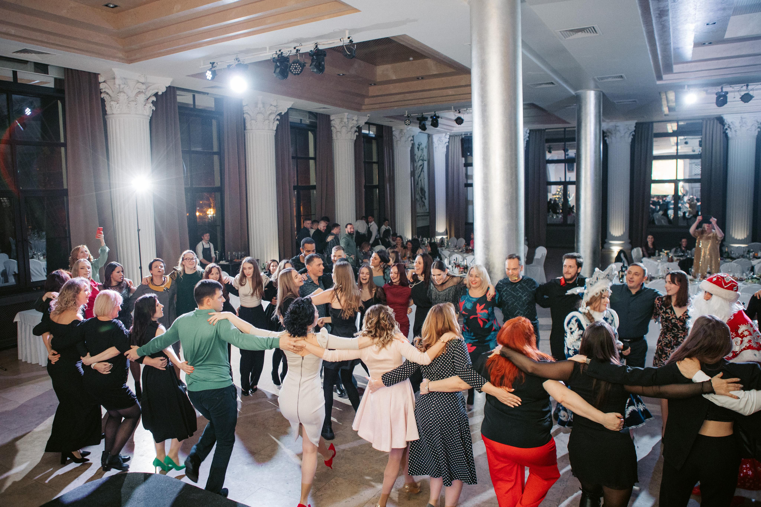 Корпоратив Икс-Фит. Photographer and videographer for wedding in Italy: Rome, Milan, Venic