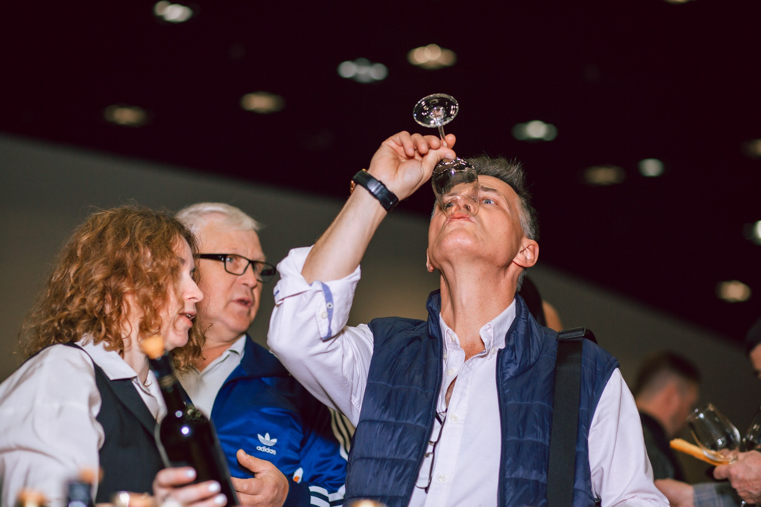 Фотограф на винные фестивали и дегустации в Сочи — Репортаж и цены. Фотограф Сочи Адлер. Солькаева Анастасия