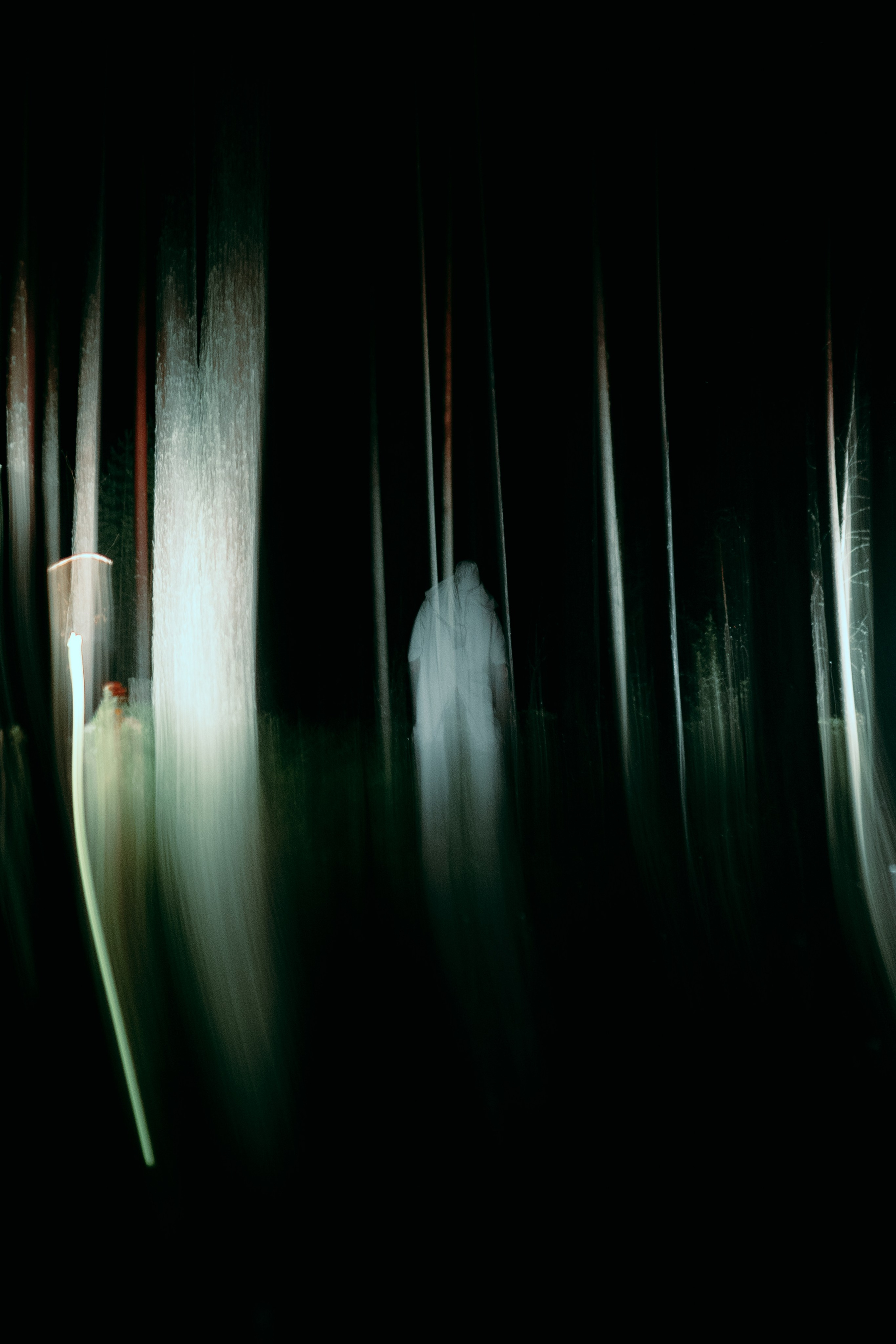 Loweliness. Backstage. @tomrus: Рустам Шагиморданов — фотограф