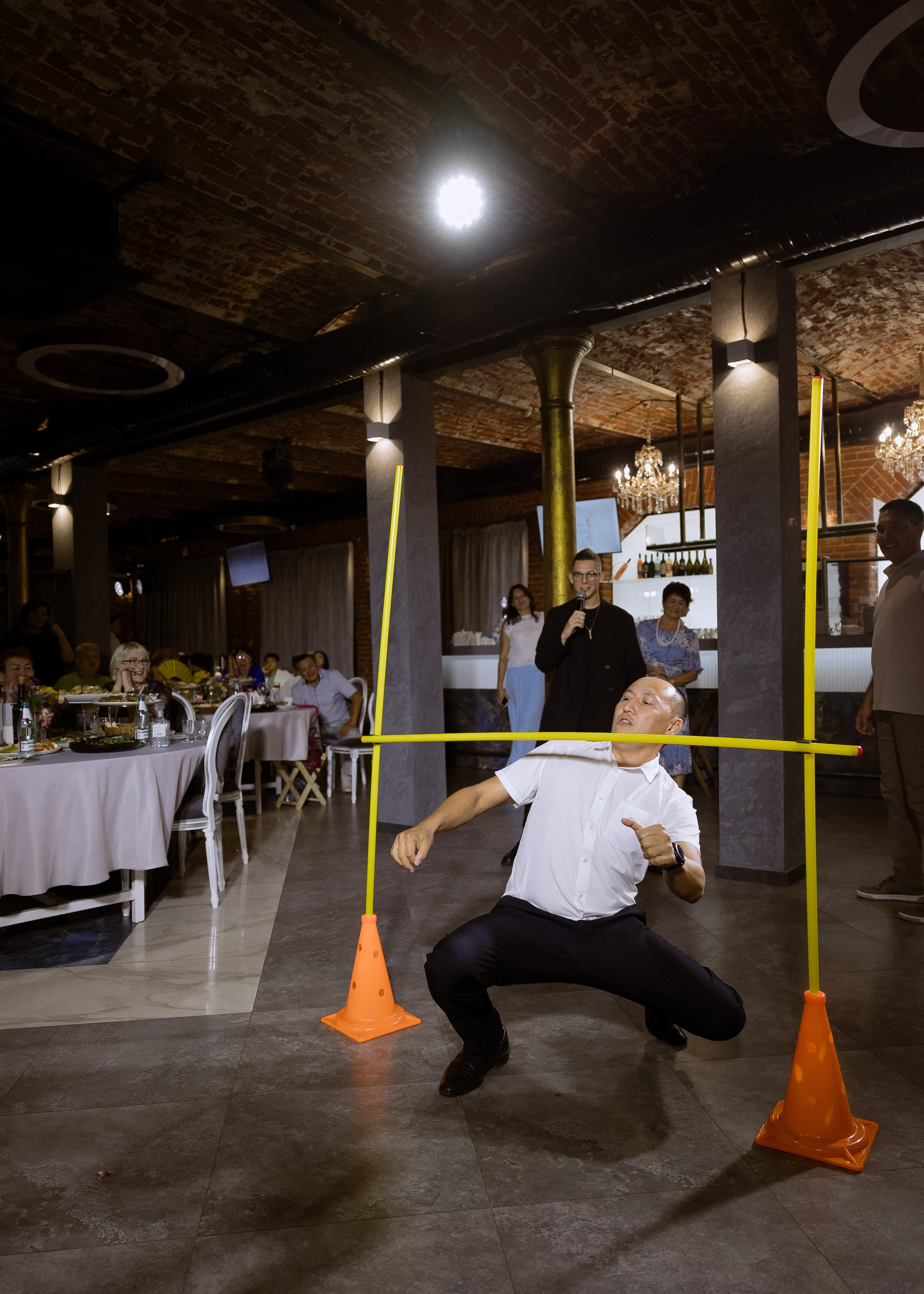 Дмитрий и Алита. Фотограф Эмиль Исякаев